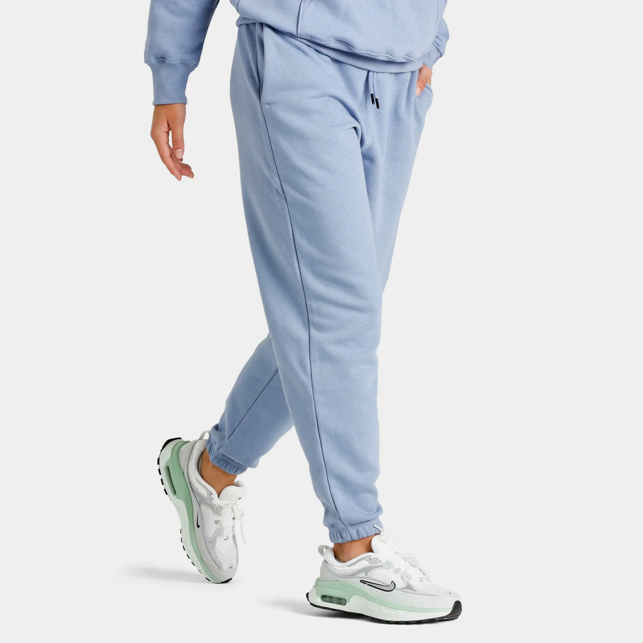 The North Face Women's Half Dome Fleece Sweatpants Folk Blue / TNF White sold by JD Sports product image thumbnail 4