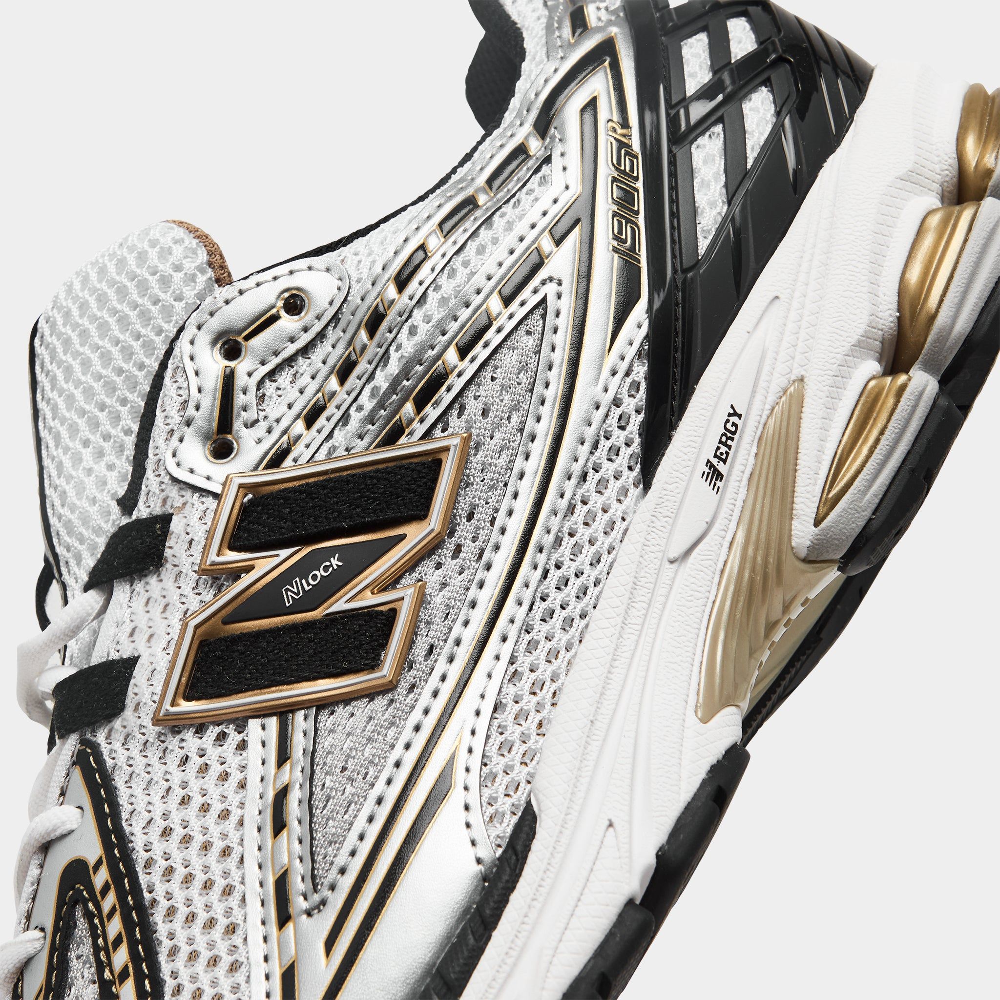 New Balance M1906RA Metallic Silver / Metallic Gold sold by JD Sports product image thumbnail 3