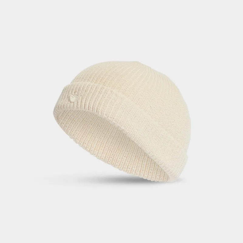 adidas Originals Adicolor Short Beanie / Wonder White sold by JD Sports