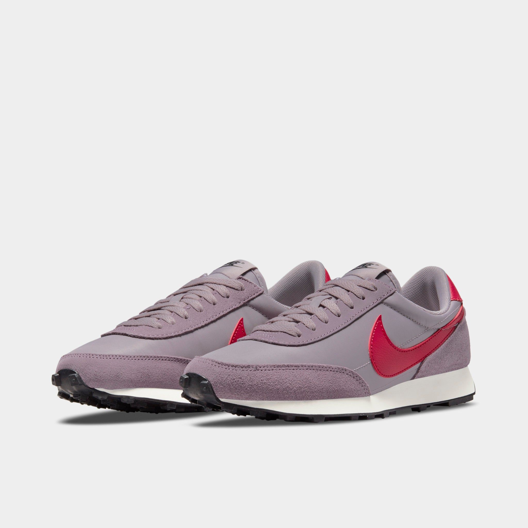 Nike Women's Daybreak Amethyst Ash / Mystic Hibiscus sold by JD Sports product image thumbnail 2