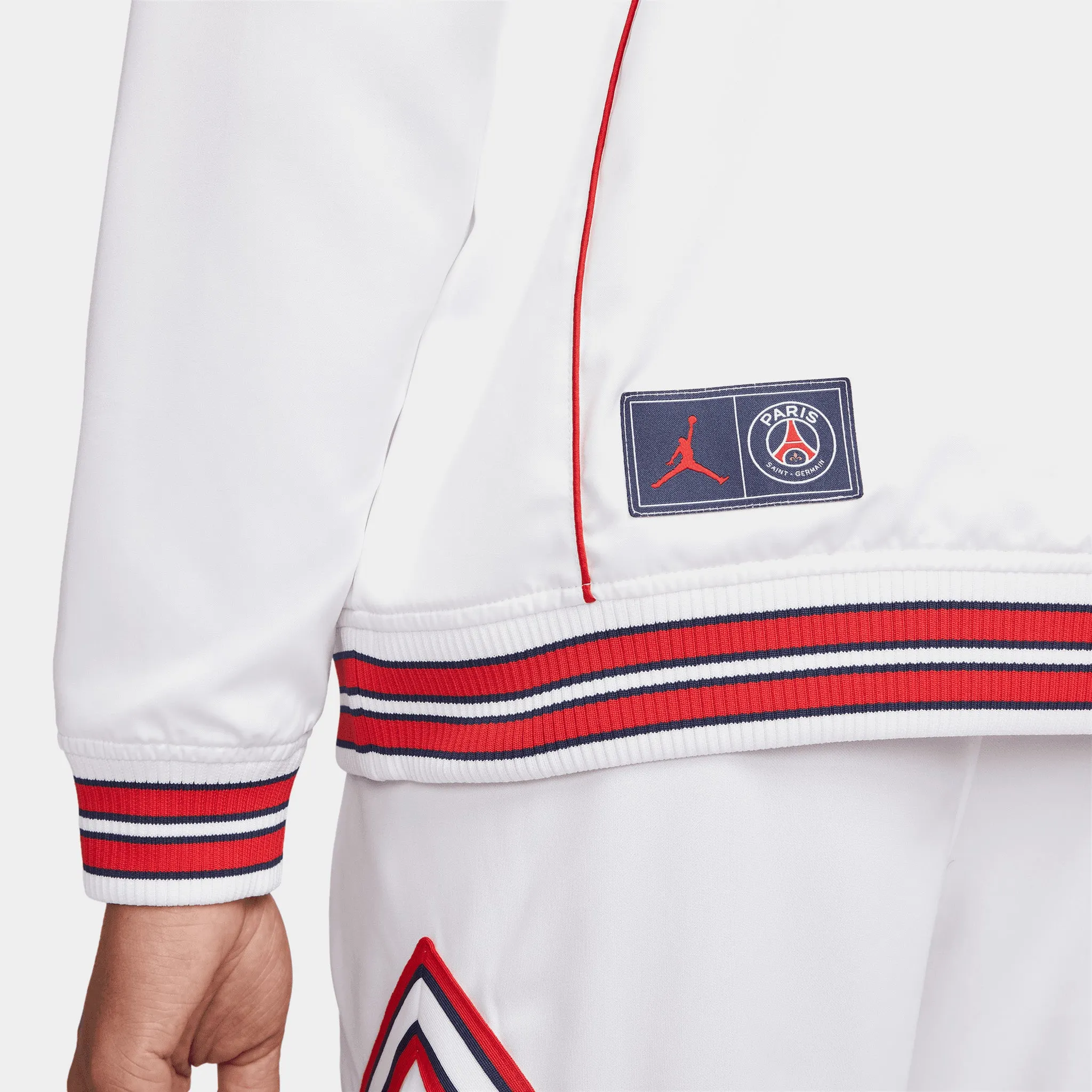 Jordan Paris Saint-Germaine Club Anthem Jacket White / University Red - Midnight Navy sold by JD Sports product image thumbnail 4