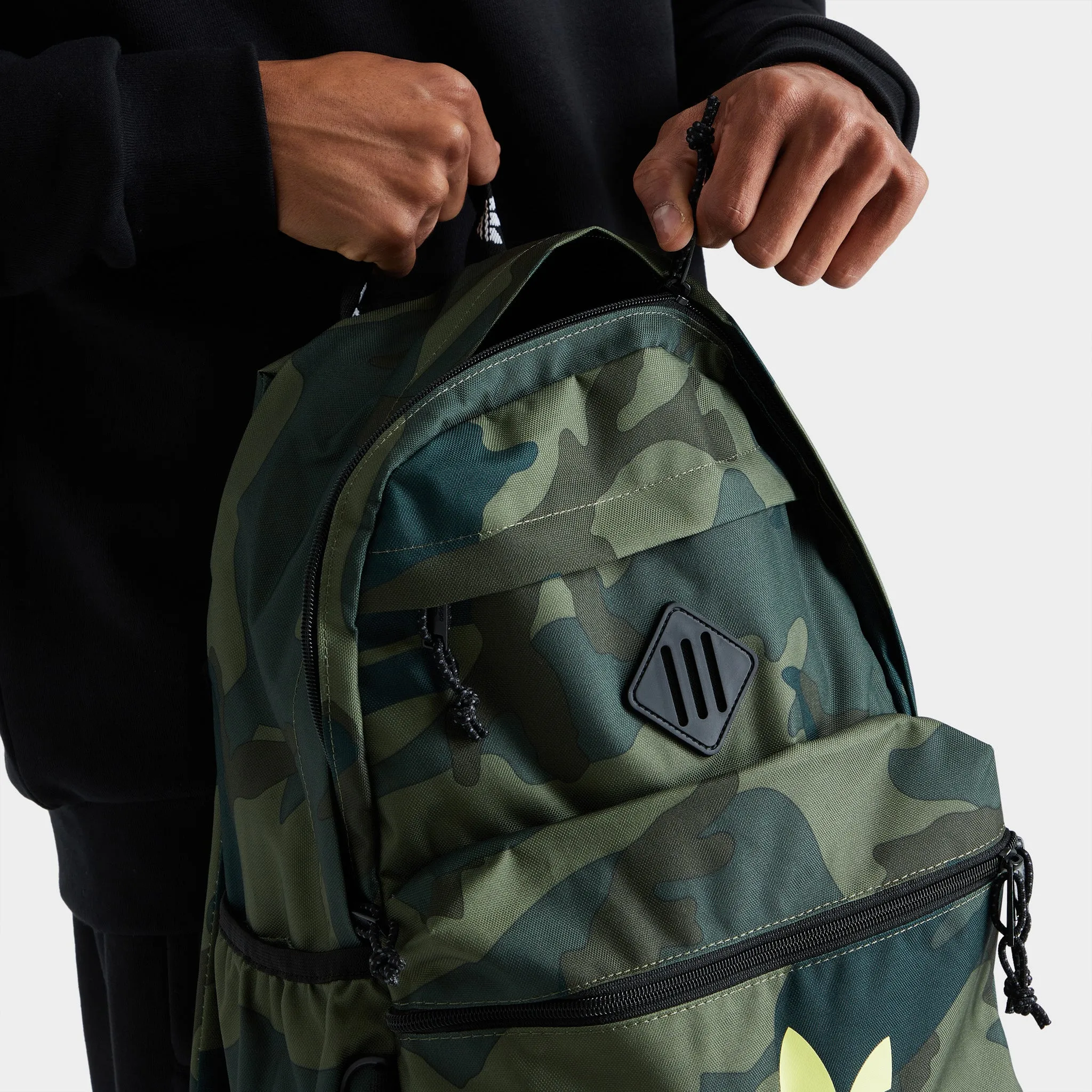 adidas Originals Trefoil Backpack / Medium Green sold by JD Sports product image thumbnail 3