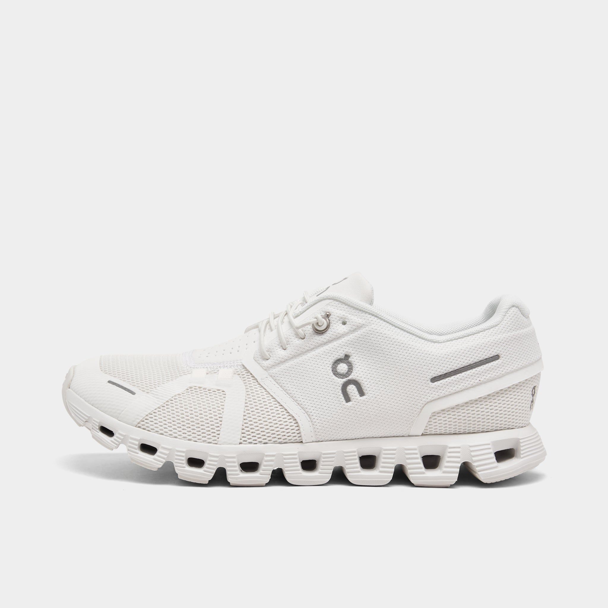 On Running Women's Cloud 5 / All White sold by JD Sports