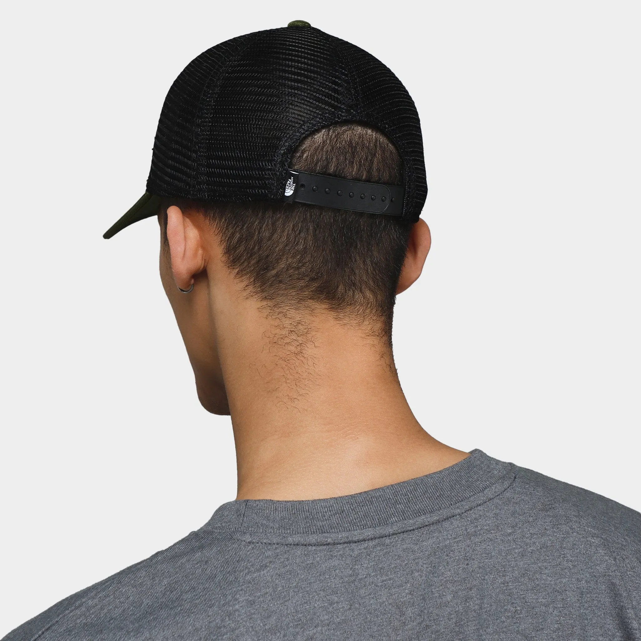 The North Face Mudder Trucker Forest Olive / TNF Black sold by JD Sports product image thumbnail 2