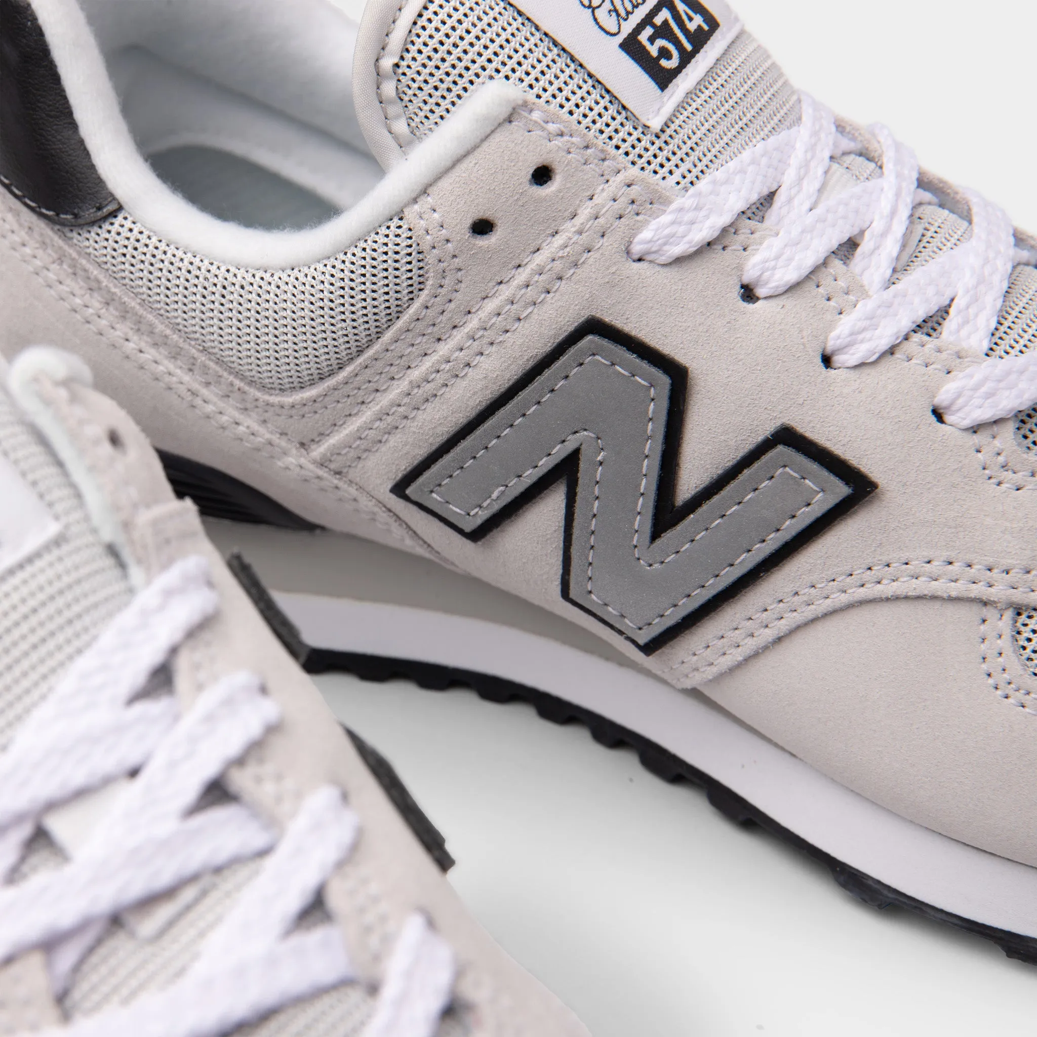 New Balance ML574BH2 / White sold by JD Sports product image thumbnail 3