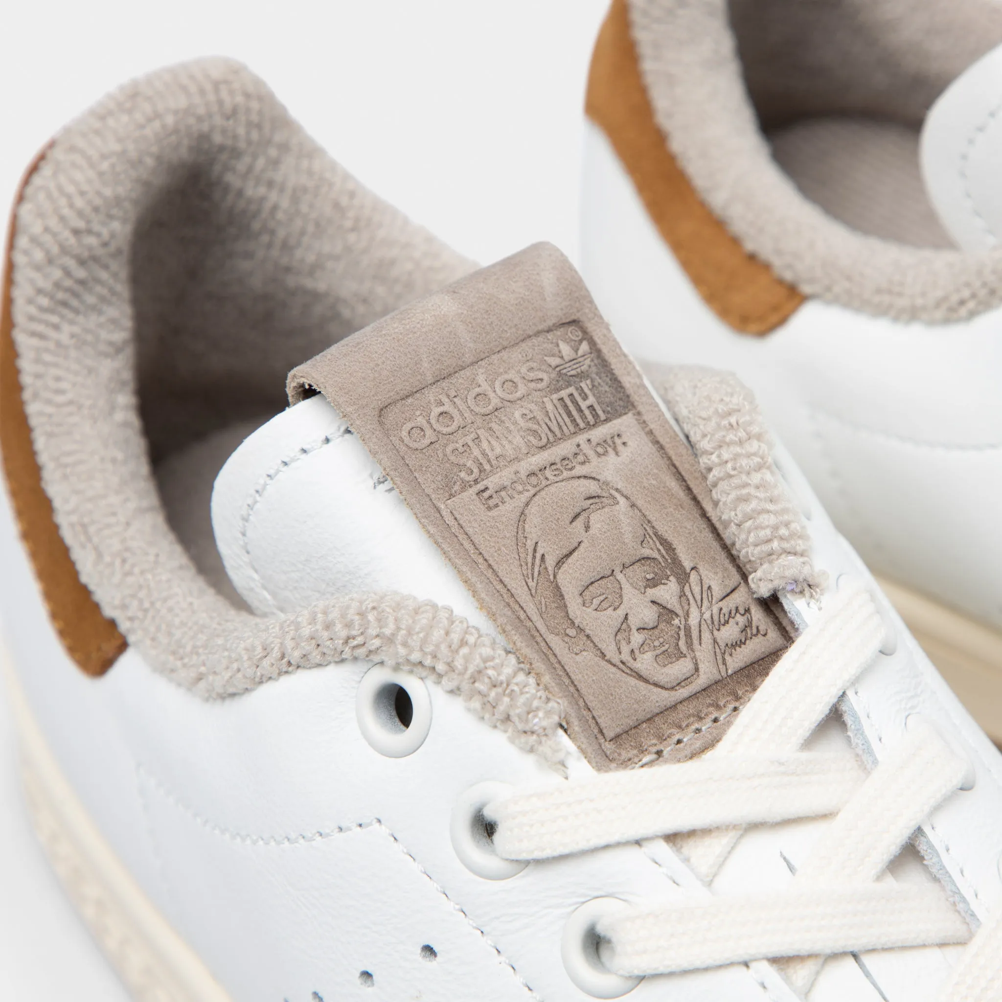 adidas Originals Stan Smith Core White / Bronze Strata - Cream White sold by JD Sports product image thumbnail 3