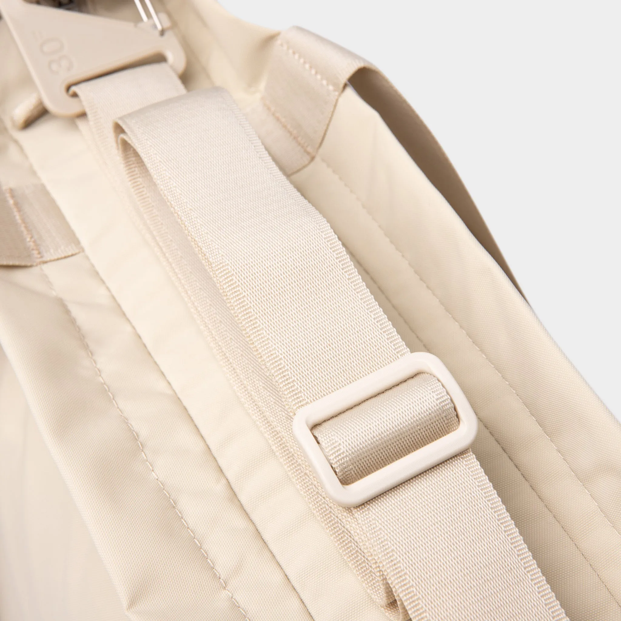 Nike Sportswear Essentials Tote Bag Rattan / Rattan - Phantom sold by JD Sports product image thumbnail 5