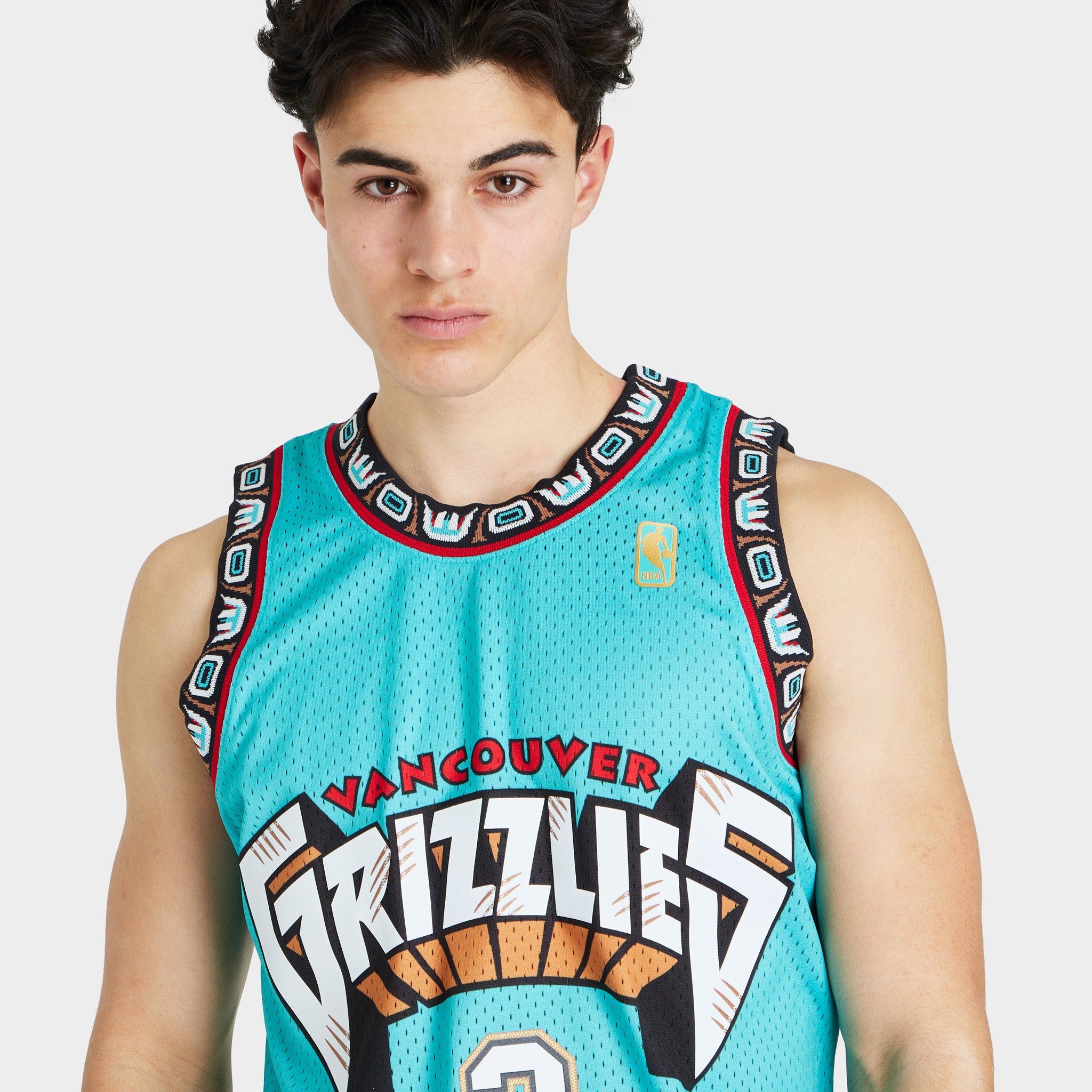 Mitchell & Ness NBA Vancouver Grizzlies Shareef Abdur-Rahim Swingman Jersey / Teal sold by JD Sports product image thumbnail 4