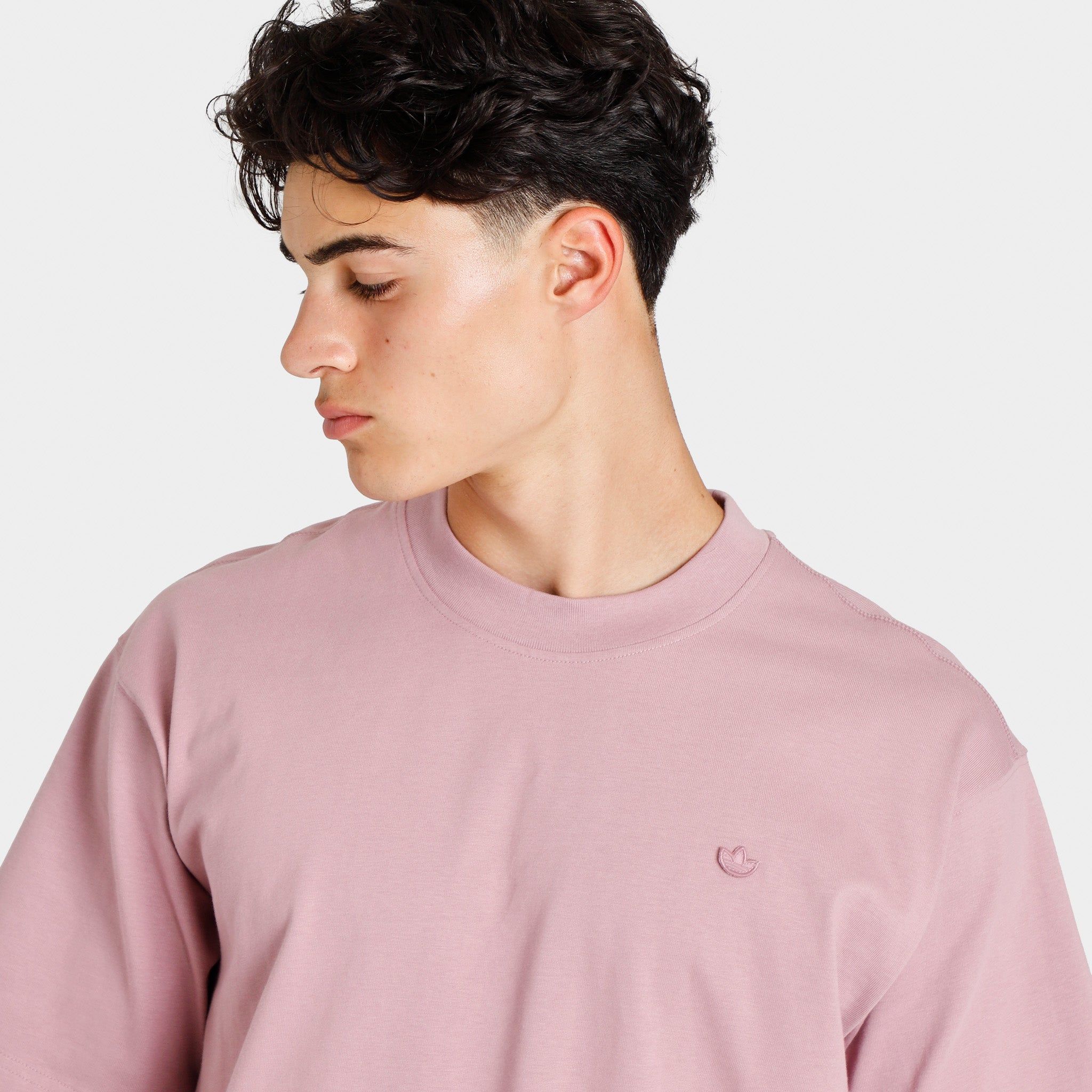 adidas Originals Adicolour Trefoil T-shirt / Magic Mauve sold by JD Sports product image thumbnail 2