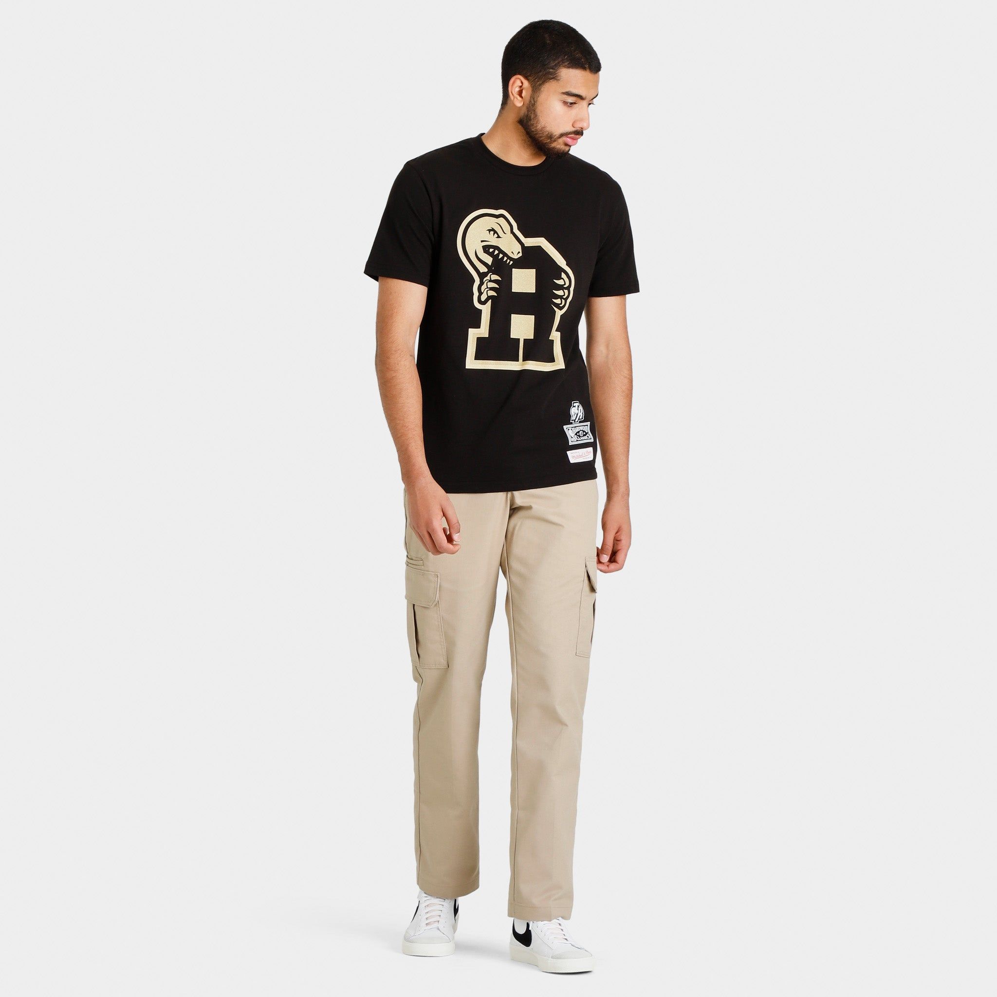 Mitchell & Ness Toronto Raptors Graduation T-Shirt Black / Gold sold by JD Sports product image thumbnail 5
