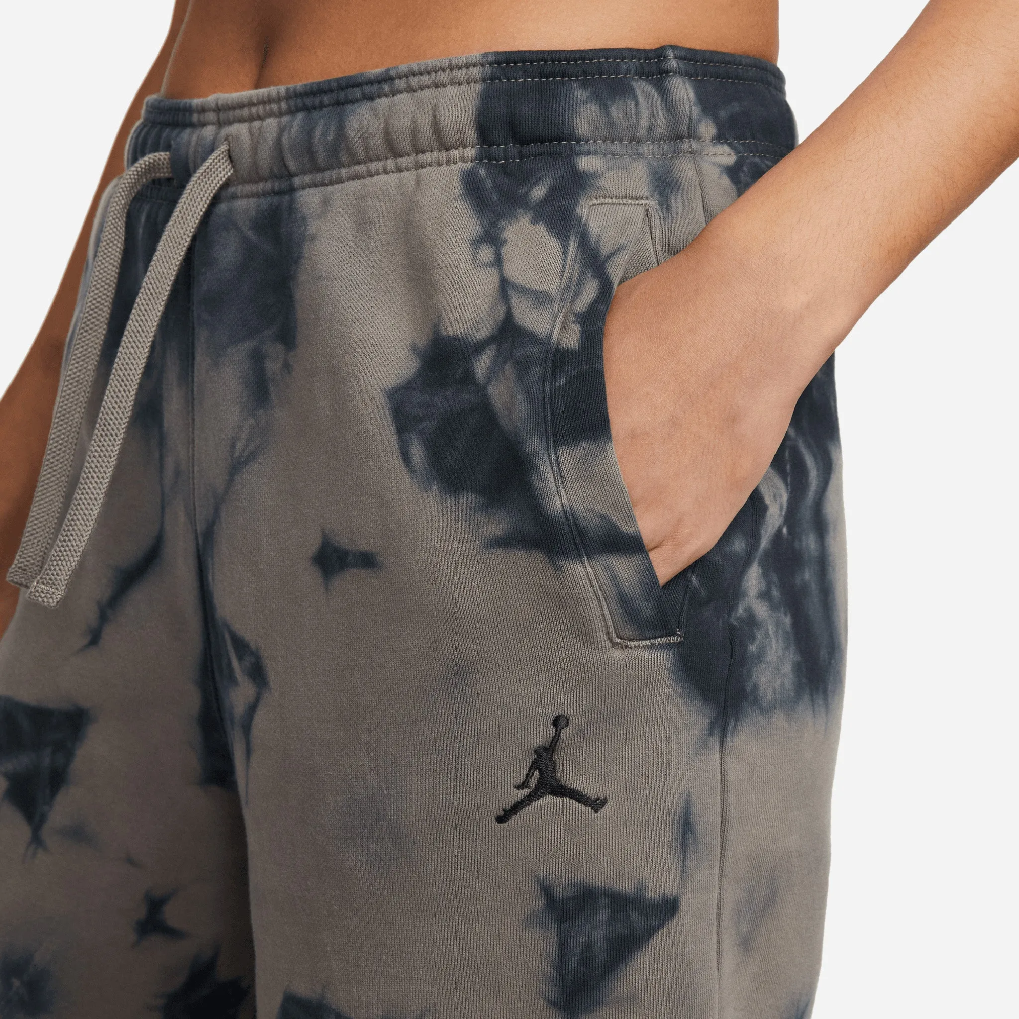 Jordan Women's (Her)itage Fleece Printed Pants Olive Grey / Black - Black sold by JD Sports product image thumbnail 3