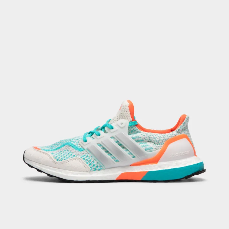 adidas Ultraboost 5 DNA Chalk White / Silver Metallic - Mint Rush sold by JD Sports
