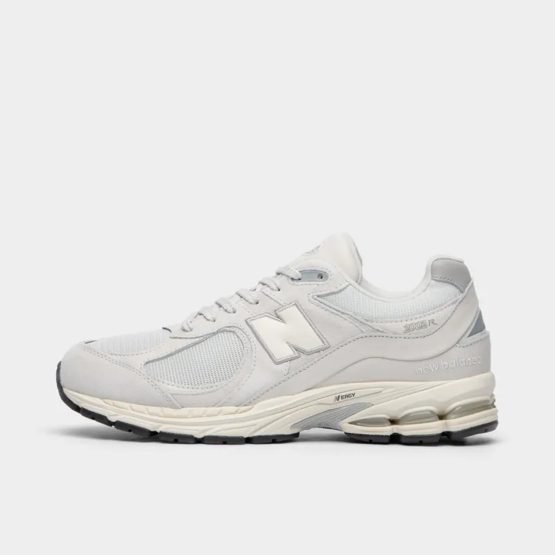 New Balance M2002RO1 Linen Fog / Sea Salt - Rain Cloud sold by JD Sports