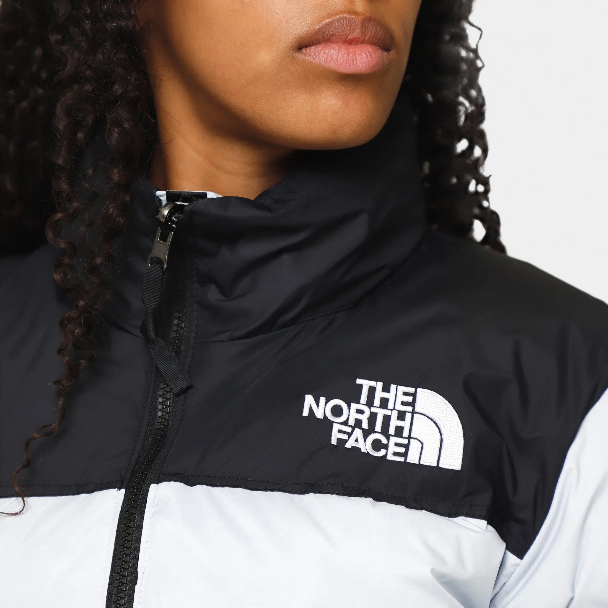 The North Face Women's 1996 Retro Nuptse Jacket / Dust Periwinkle sold by JD Sports product image thumbnail 5