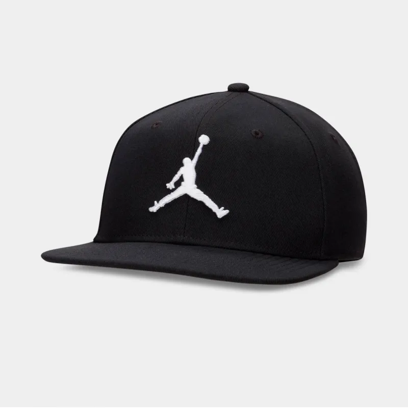 Jordan Pro Snapback Cap / Black sold by JD Sports