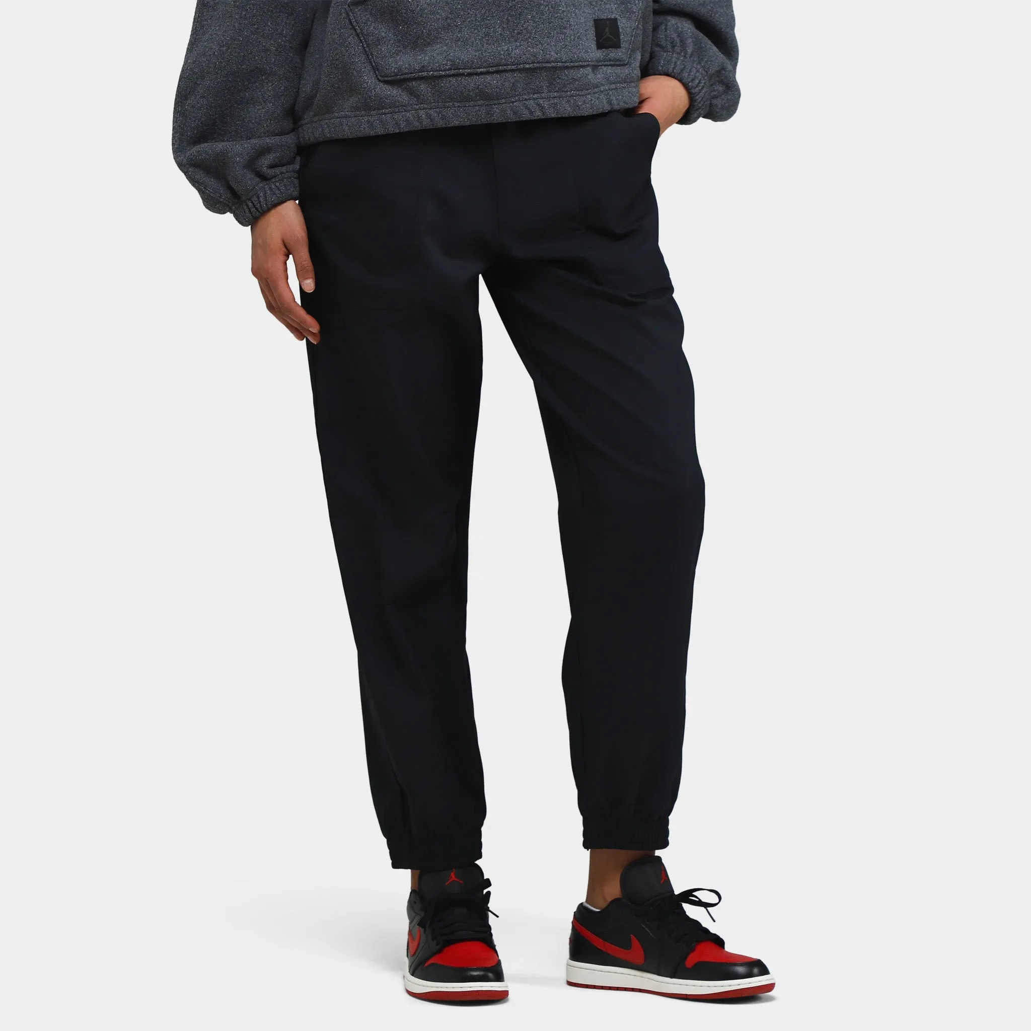 Jordan Women's Woven Pants Black / Smoke Grey sold by JD Sports