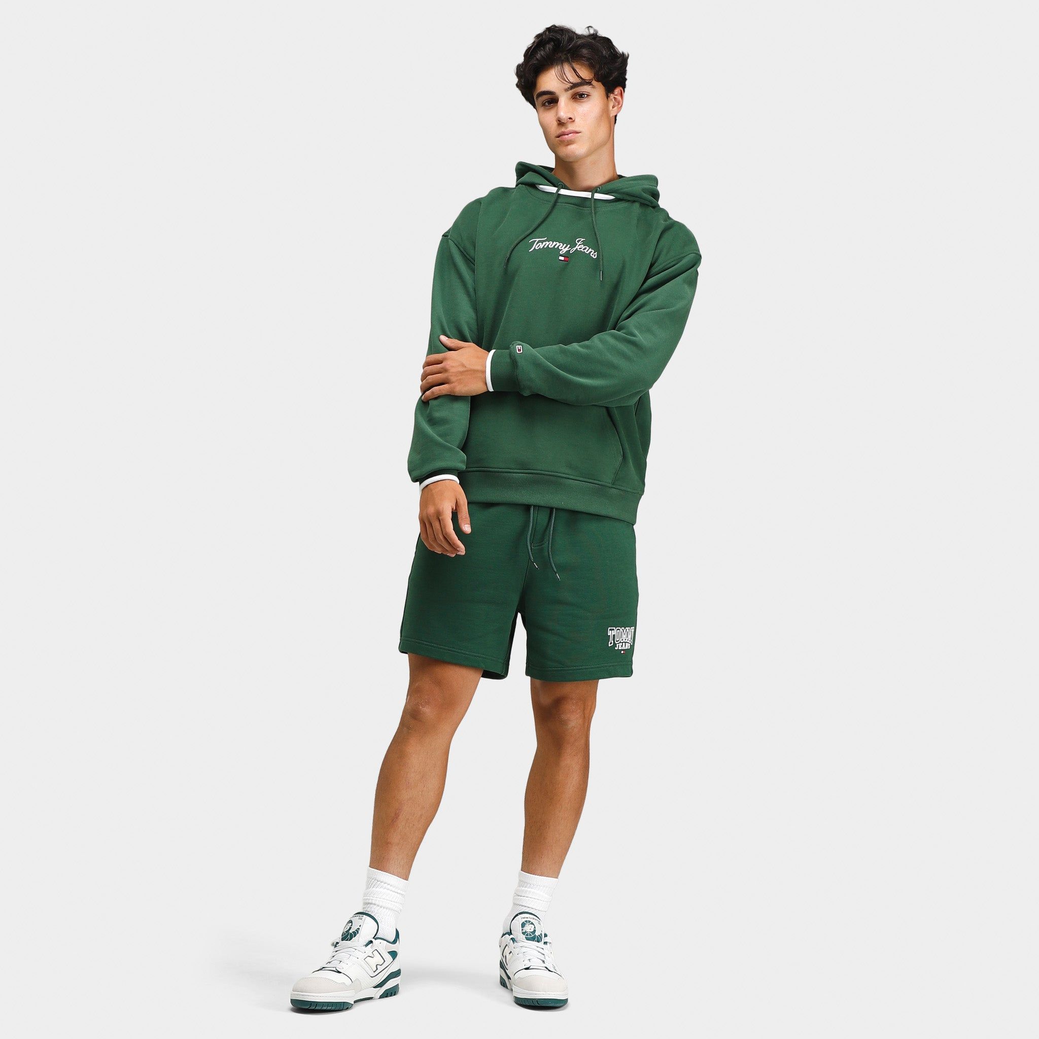 Tommy Jeans Serif Flag Pullover Hoodie / Collegiate Green sold by JD Sports product image thumbnail 5