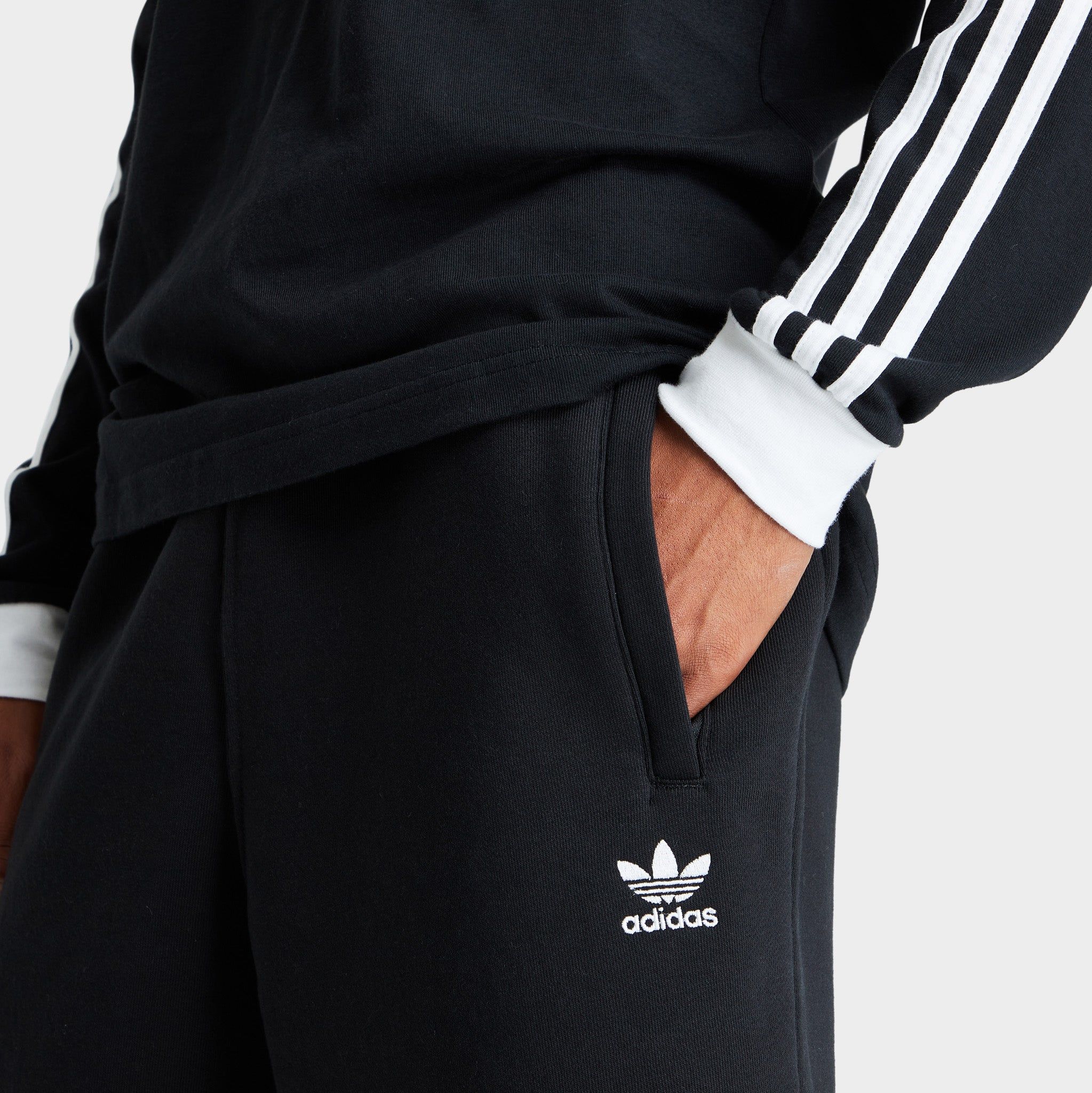 adidas Originals Adicolor Essentials Trefoil Shorts / Black sold by JD Sports product image thumbnail 4