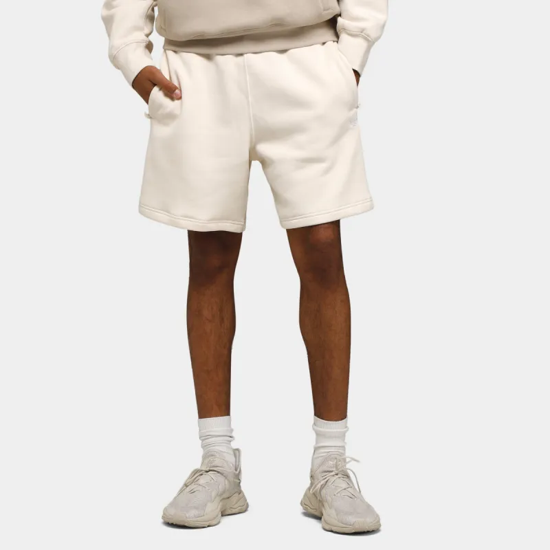 adidas Originals Adicolor Seasonal Archive Shorts / Wonder Beige sold by JD Sports