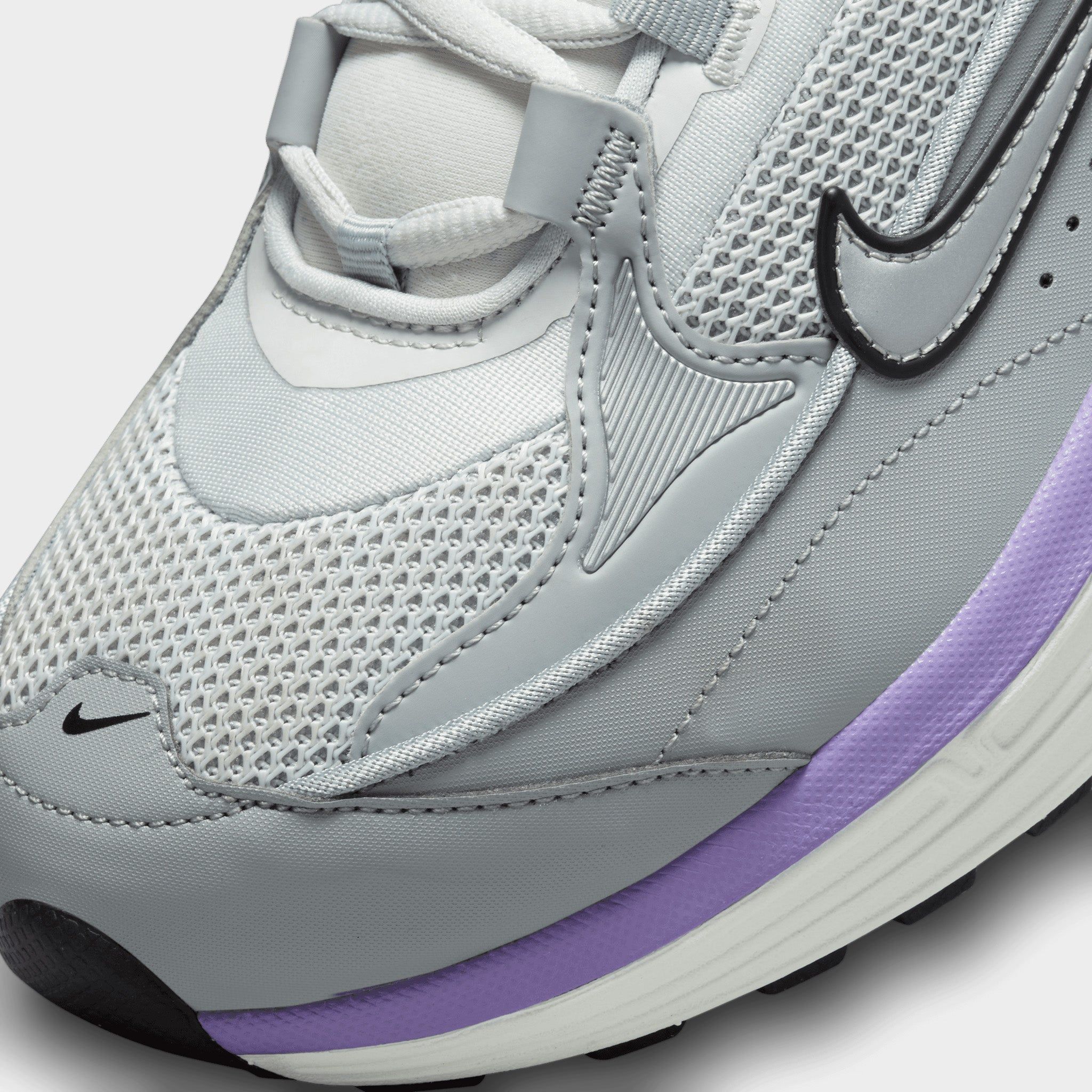 Nike Women's Air Max Bliss Photon Dust / Metallic Silver - Lilac sold by JD Sports product image thumbnail 4