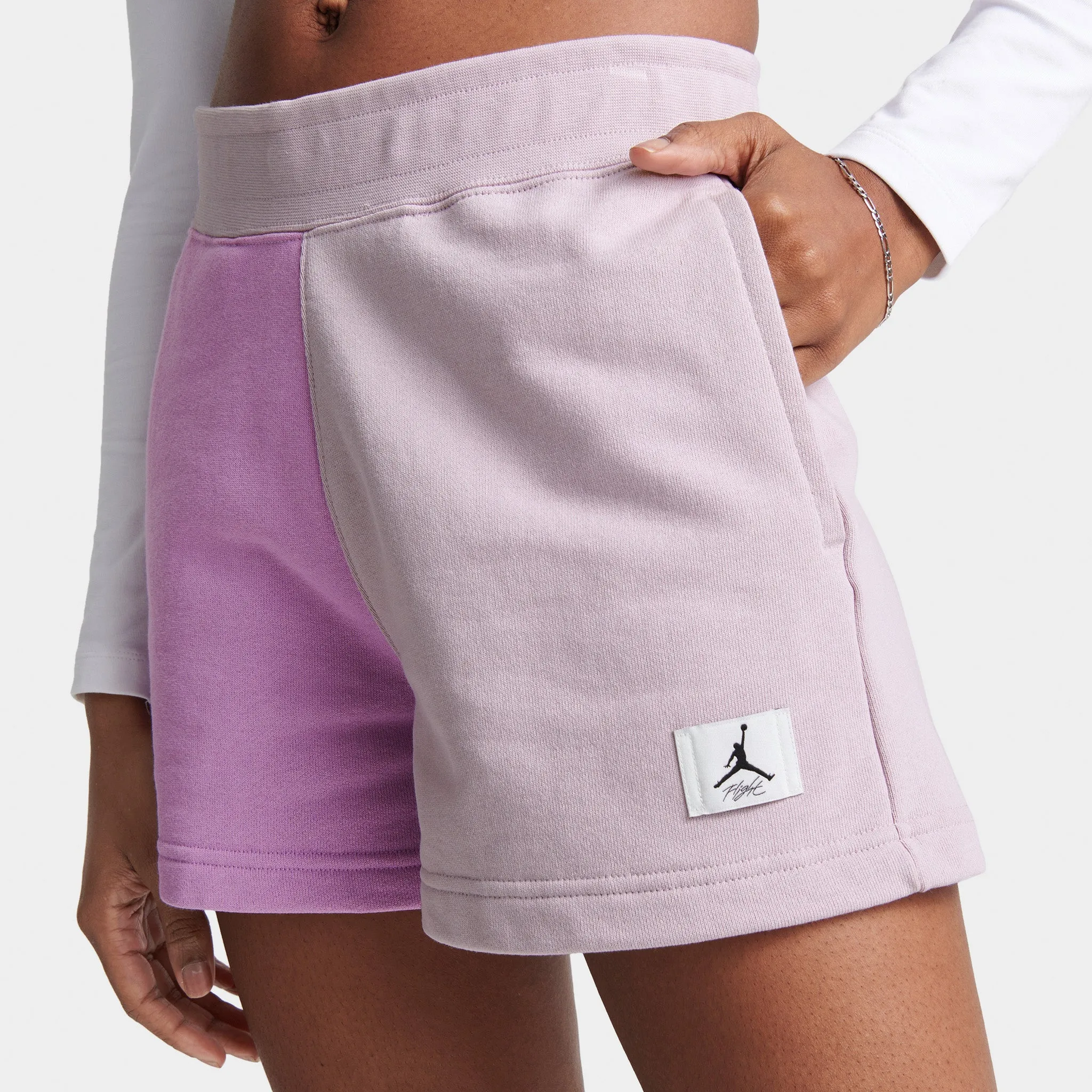 Jordan Flight Women's Fleece Blocked Shorts Violet Shock / Iced Lilac sold by JD Sports product image thumbnail 4