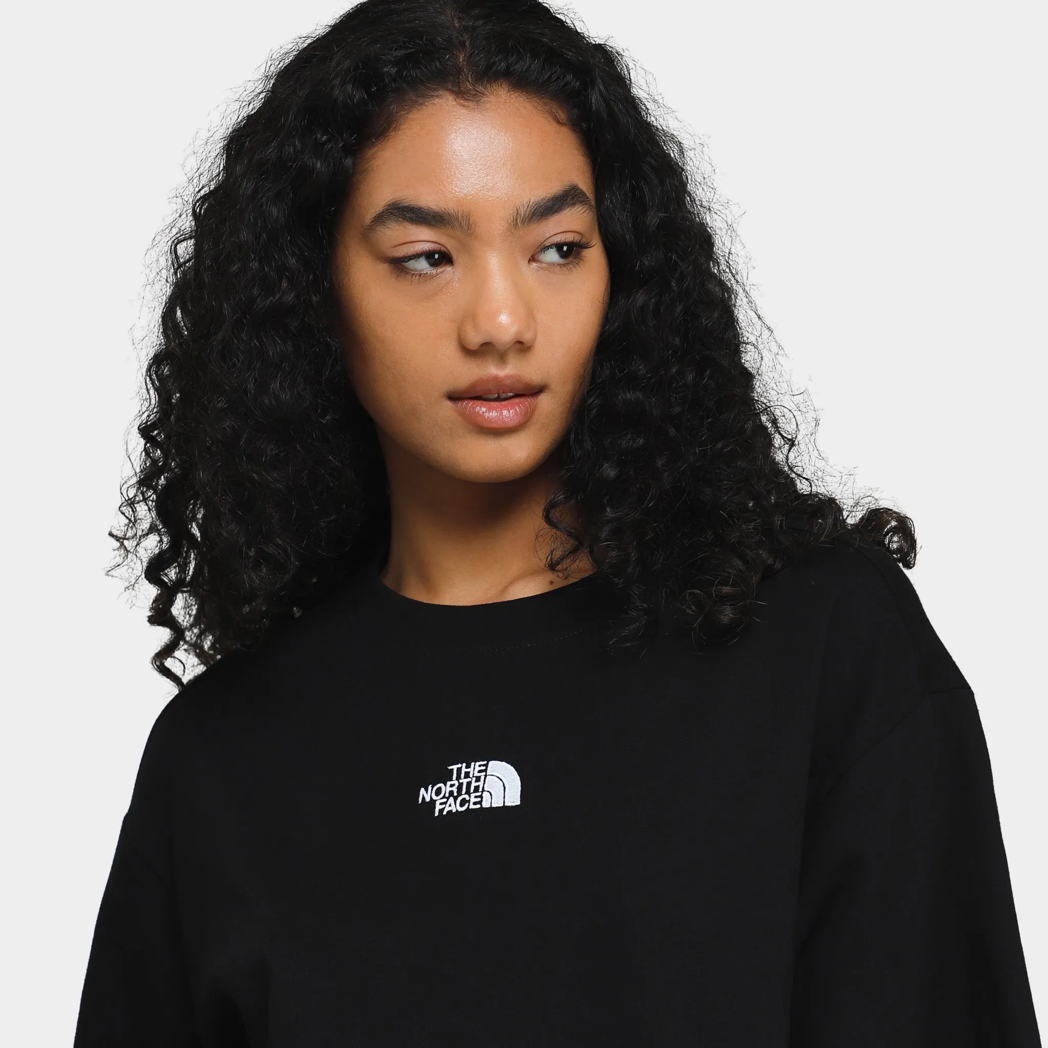 The North Face Women's Evolution Oversized T-shirt / TNF Black sold by JD Sports product image thumbnail 3
