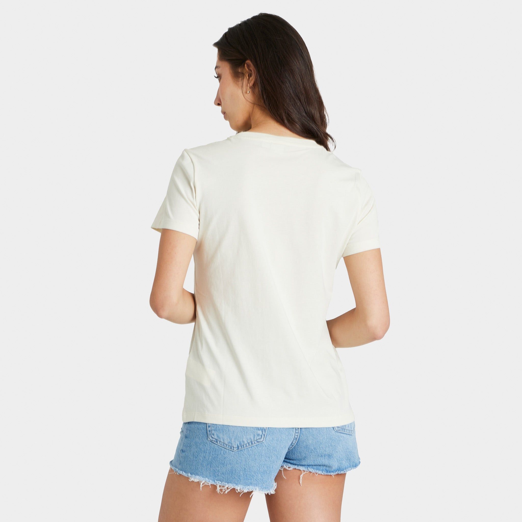 Puma Classics Logo T-shirt / Ivory Glow Gloaming sold by JD Sports product image thumbnail 2