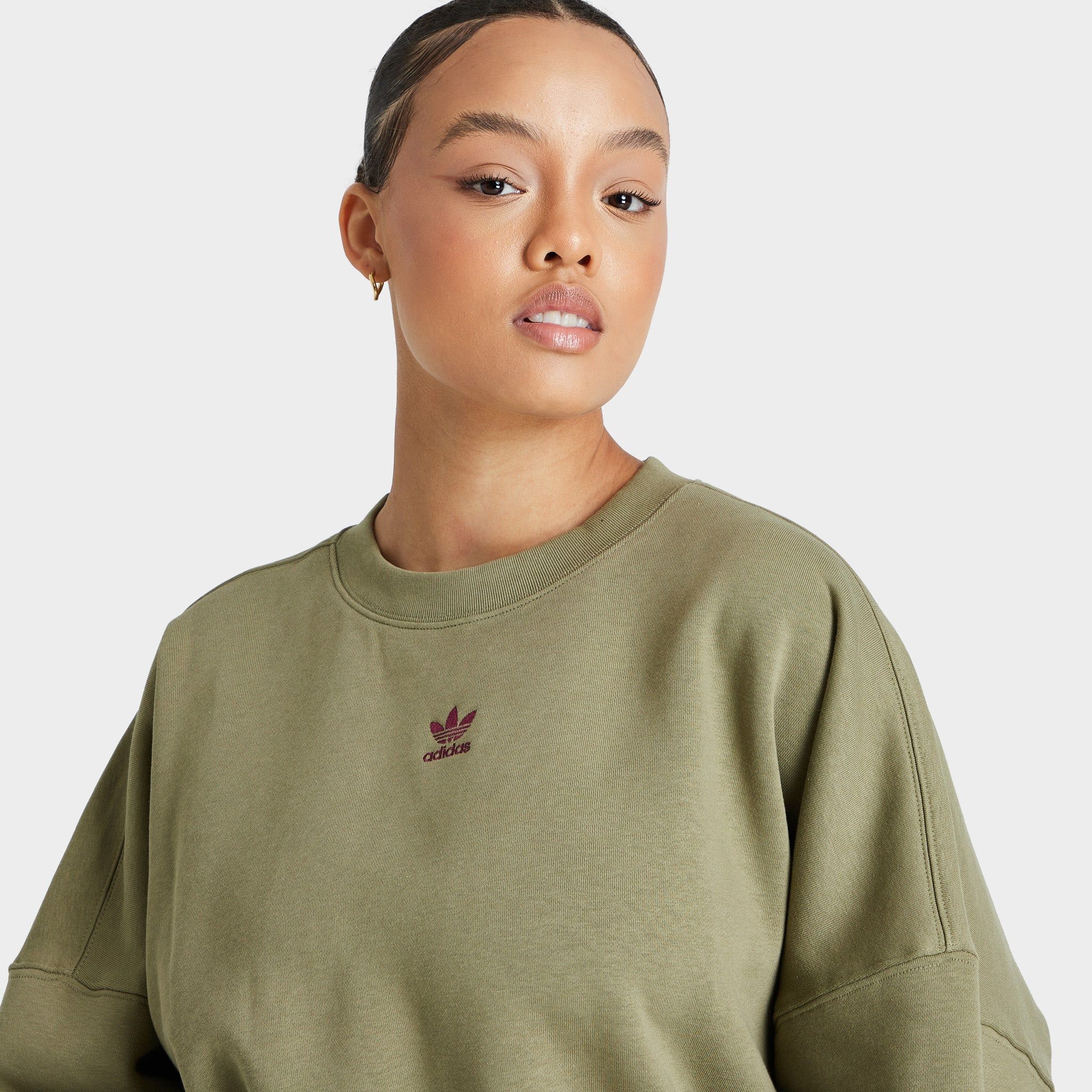 adidas Originals Women's Adicolor Essentials Fleece Crewneck / Orbit Green sold by JD Sports product image thumbnail 4