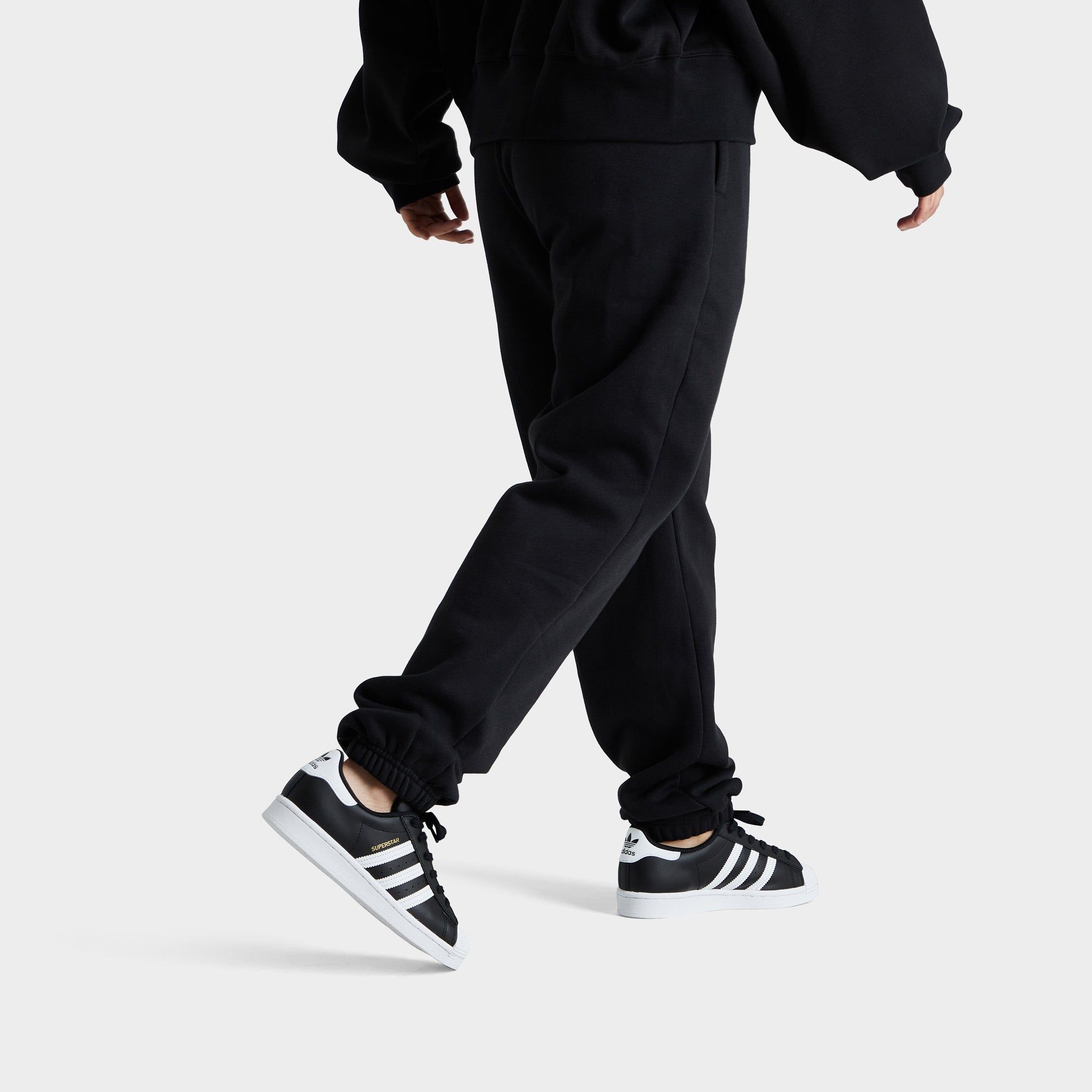 adidas Originals Women's Adicolor Essentials Fleece Joggers / Black sold by JD Sports product image thumbnail 4