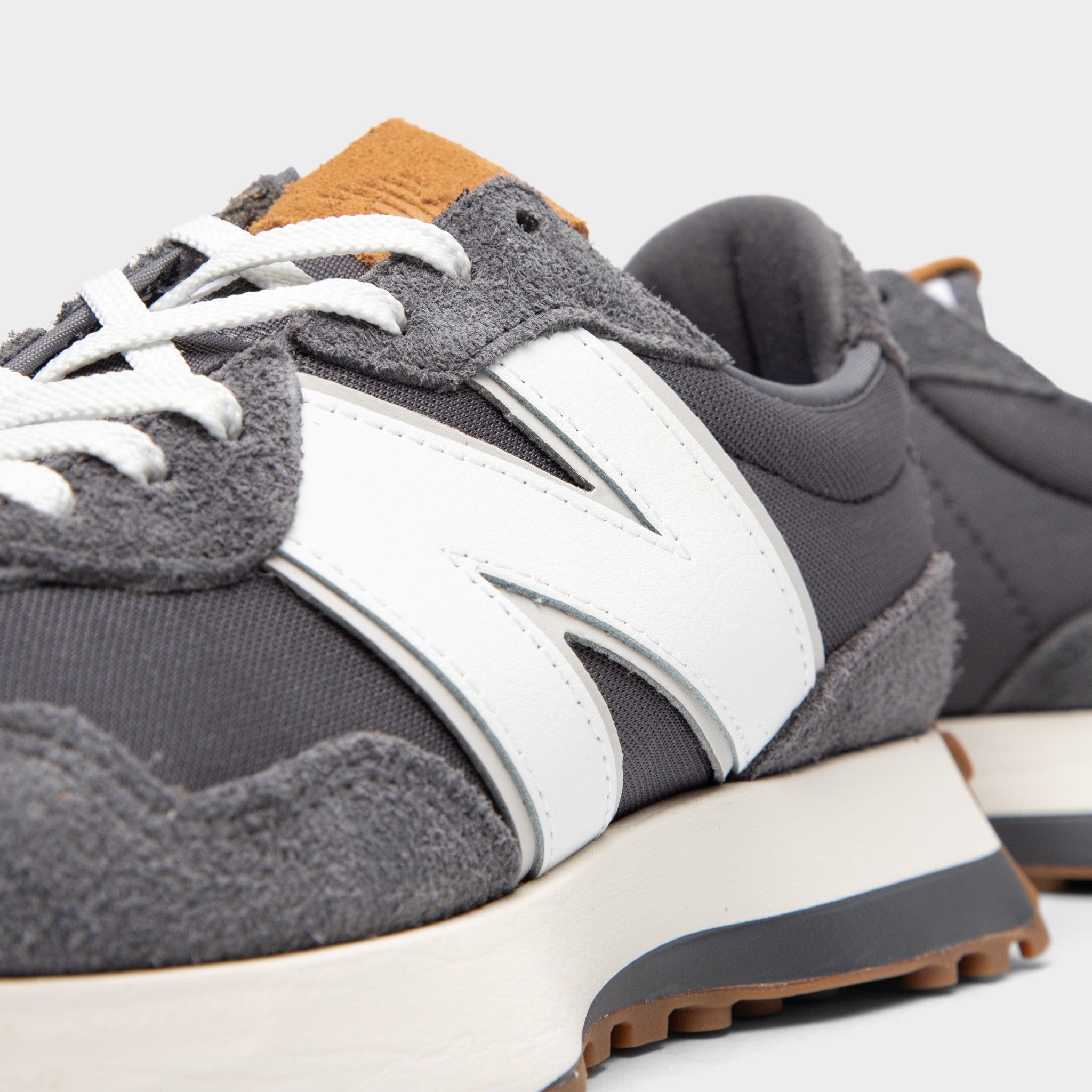 New Balance Women's WS327CG / Magnet sold by JD Sports product image thumbnail 3