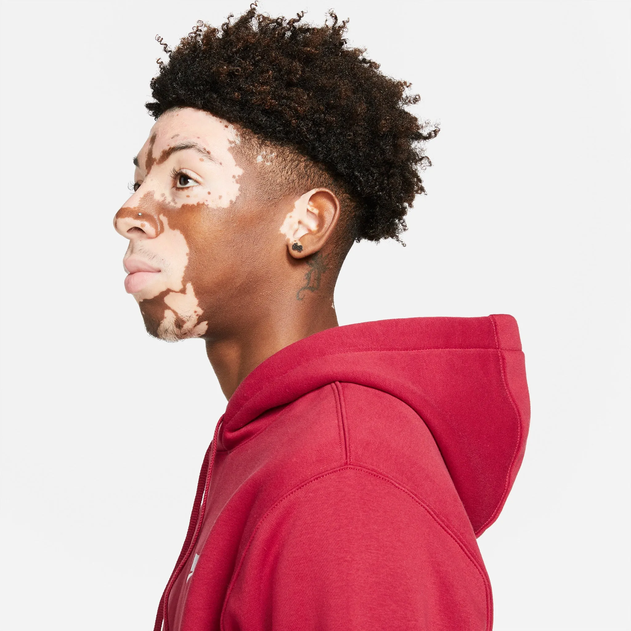 Nike Sportswear Club Fleece Pullover Hoodie Pomegranate / Pomegranate - White sold by JD Sports product image thumbnail 4