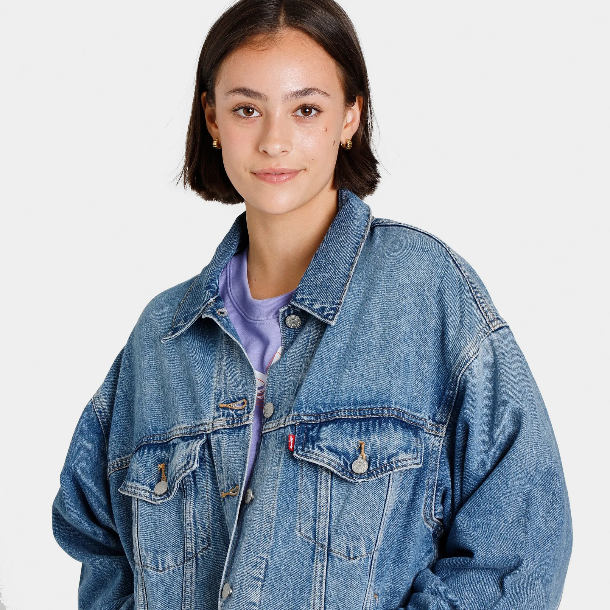 Levi’s Women’s 90’s Trucker Jacket / Soft As Butter sold by JD Sports product image thumbnail 3