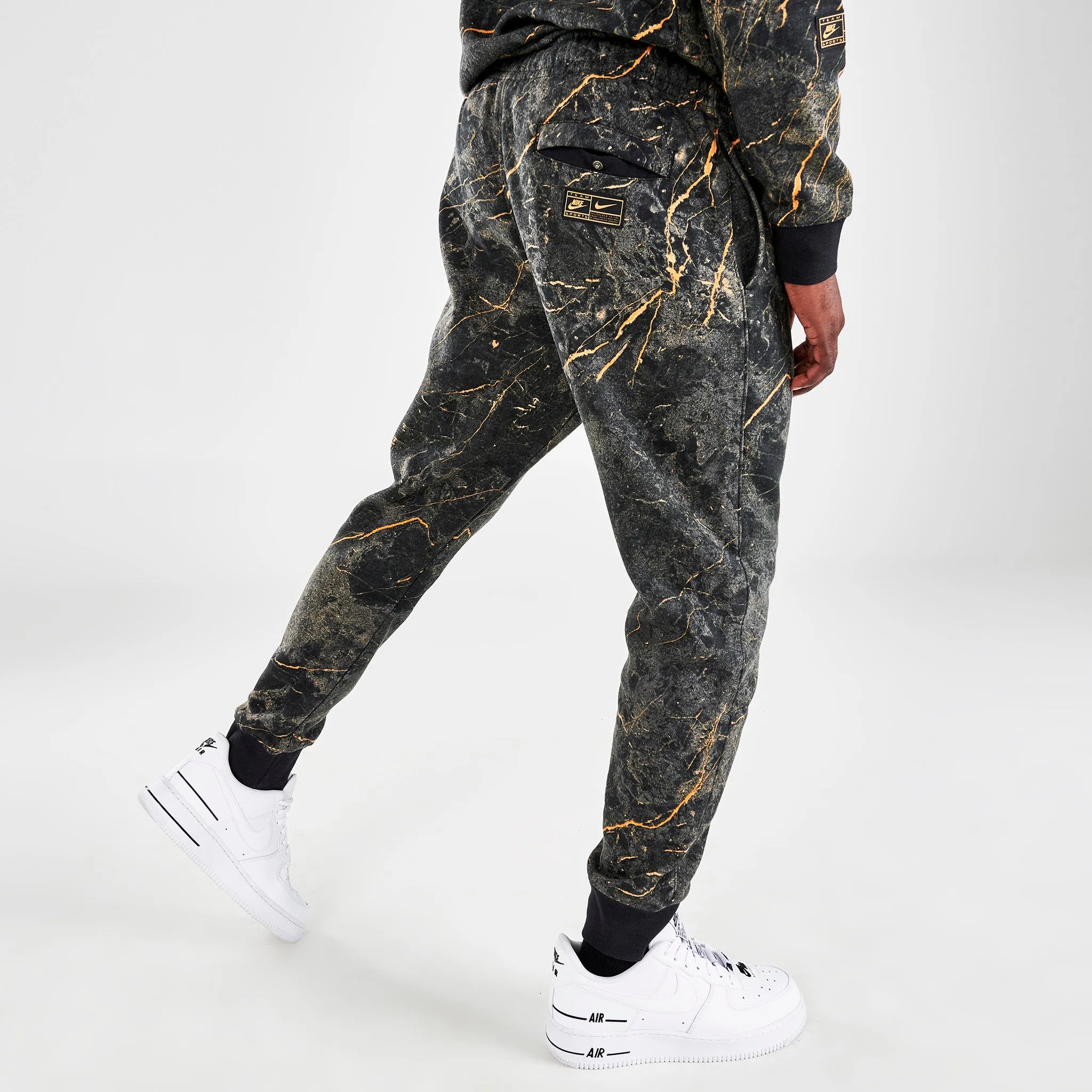 Nike Sportswear Club Fleece Jogger Pants Woodland Camo / Black sold by JD Sports product image thumbnail 2