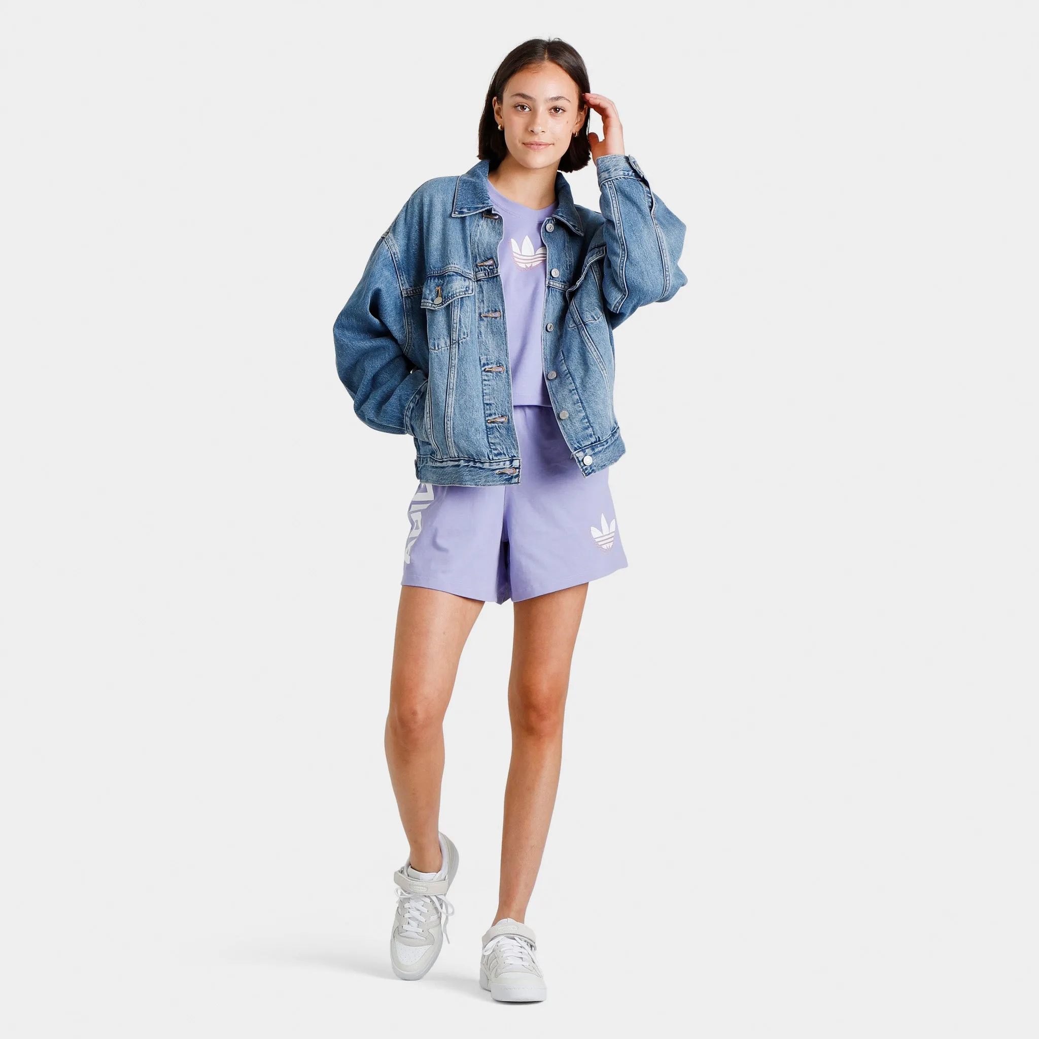 Levi’s Women’s 90’s Trucker Jacket / Soft As Butter sold by JD Sports product image thumbnail 2