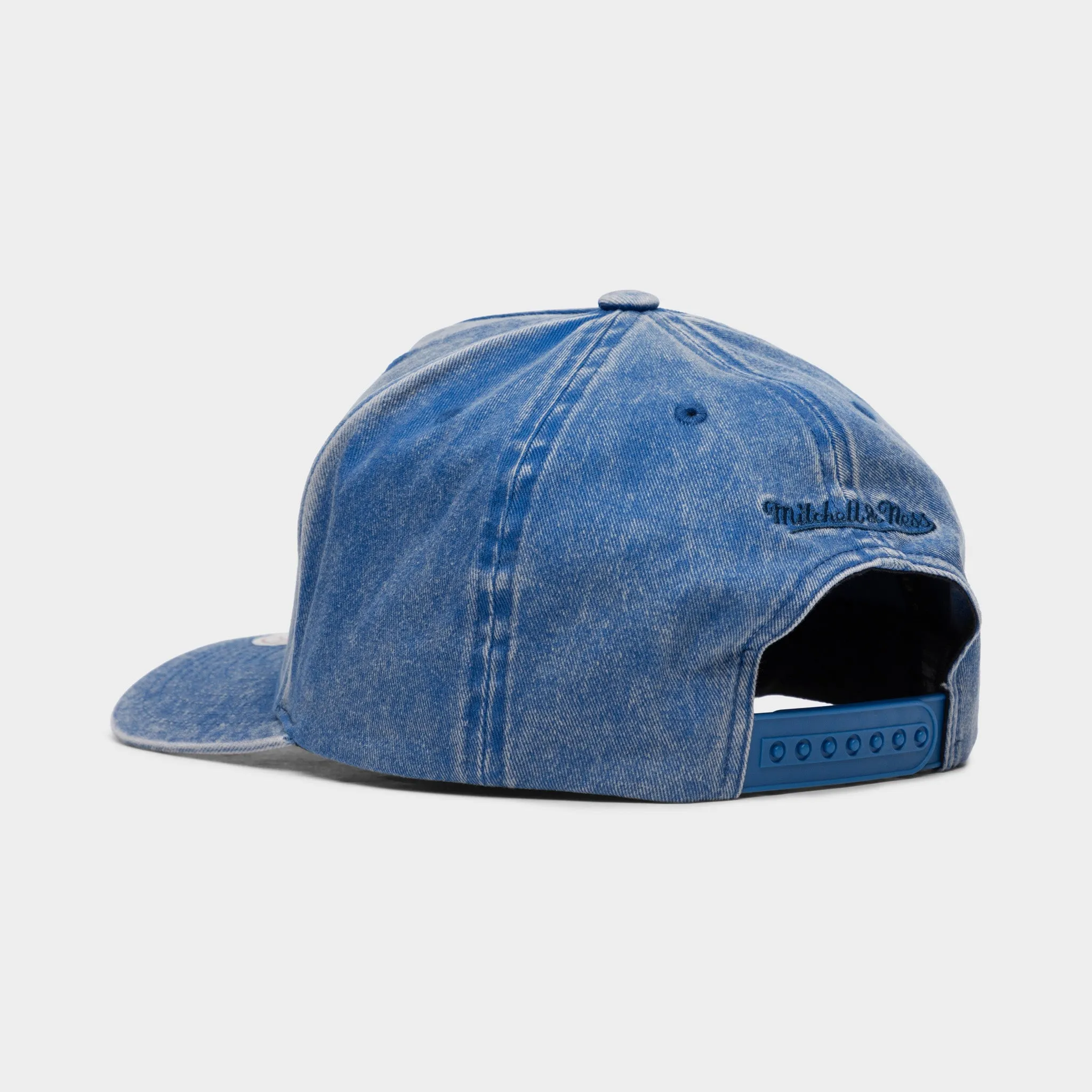 Mitchell & Ness New York Yankees Washed Out Tonal Pro Snapback / Blue sold by JD Sports product image thumbnail 2