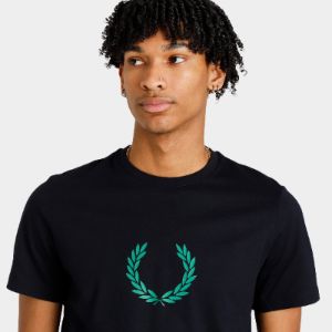 Fred Perry Laurel Wreath Graphic T-shirt / Navy sold by JD Sports