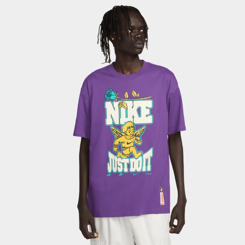 Nike Sportswear Varsity Max 90 T-shirt / Purple Cosmos sold by JD Sports