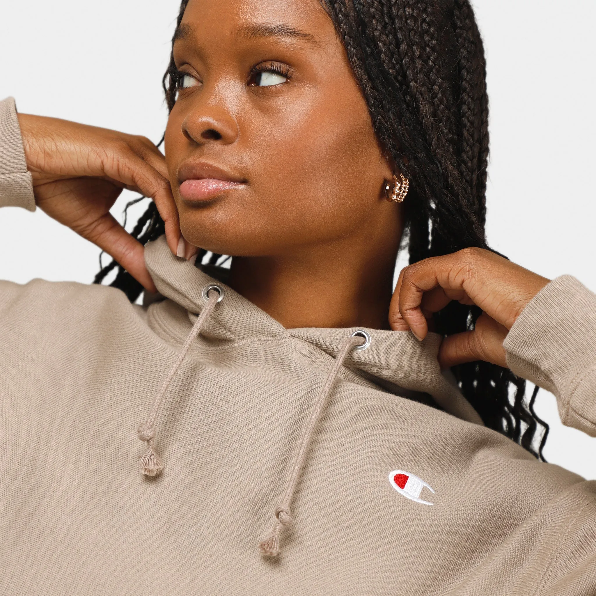 Champion Women's Reverse Weave Pullover Hoodie / Dark Khaki sold by JD Sports product image thumbnail 3
