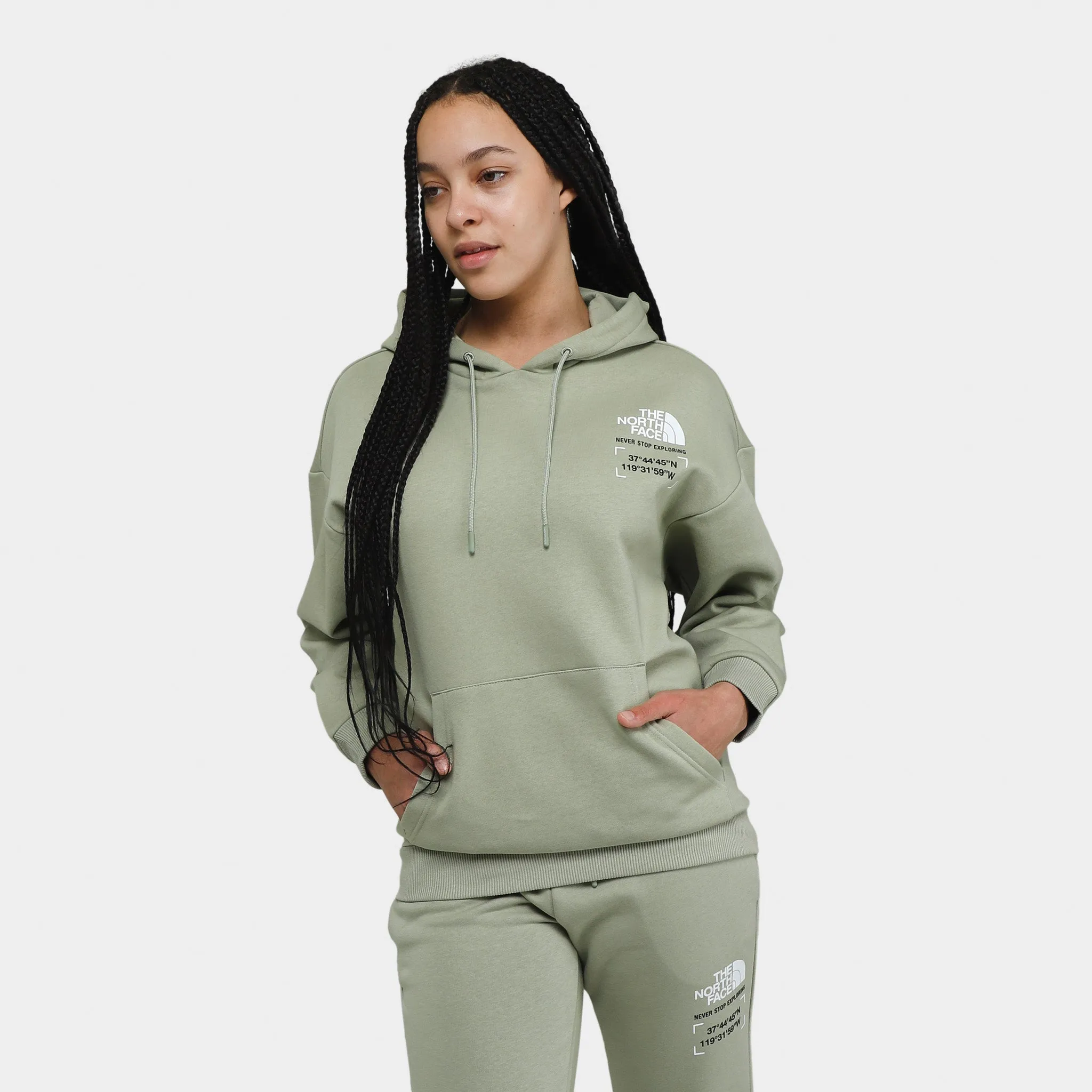 The North Face Women's Seven Summit Coordinates Pullover Hoodie / Tea Green sold by JD Sports