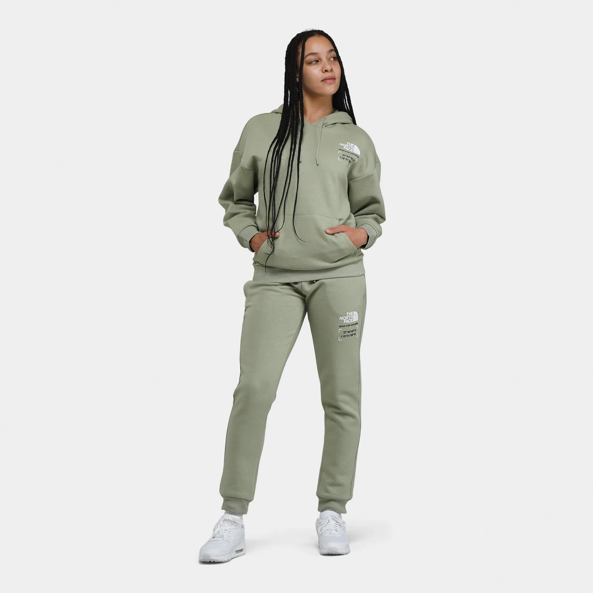 The North Face Women's Seven Summit Coordinates Pullover Hoodie / Tea Green sold by JD Sports product image thumbnail 5
