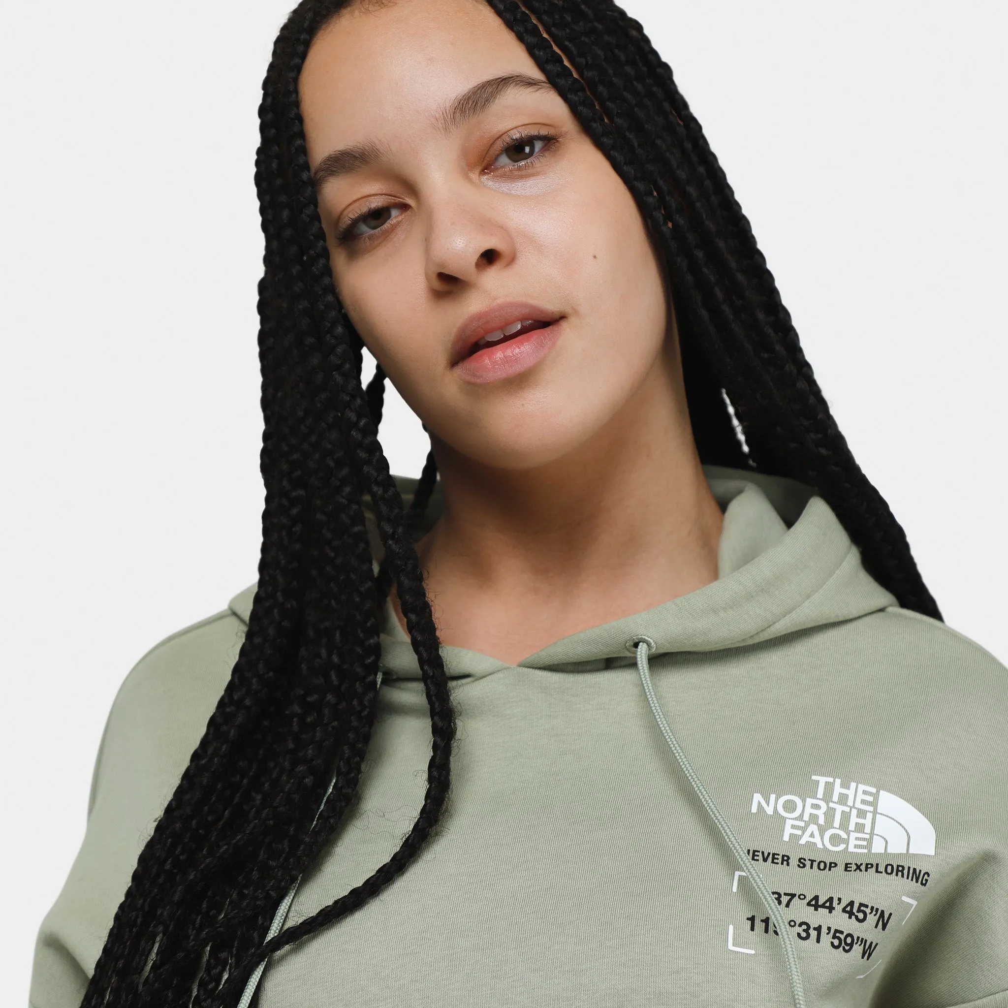 The North Face Women's Seven Summit Coordinates Pullover Hoodie / Tea Green sold by JD Sports product image thumbnail 3
