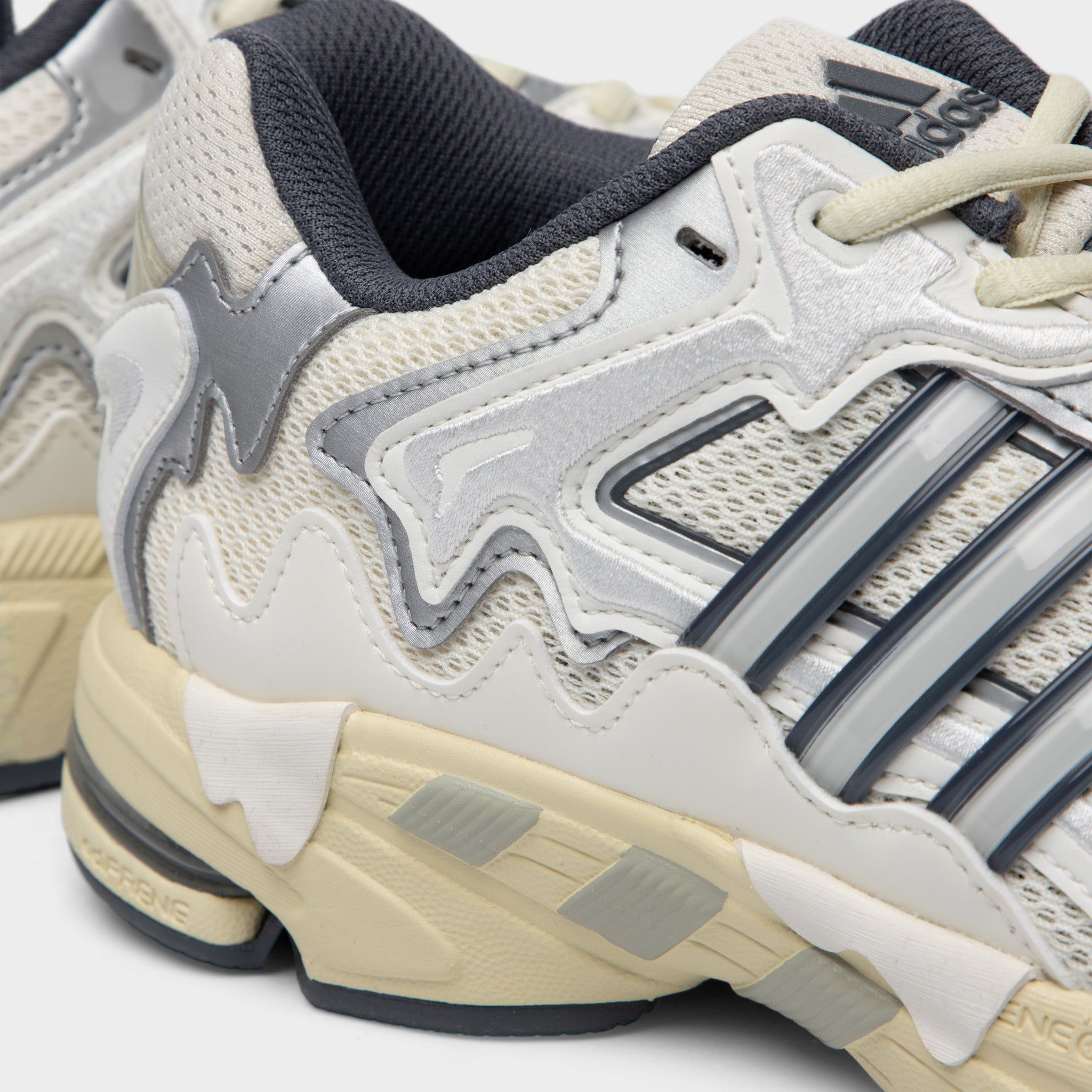 adidas x Bad Bunny Response CL Cream White / Off White - Sand sold by JD Sports product image thumbnail 3