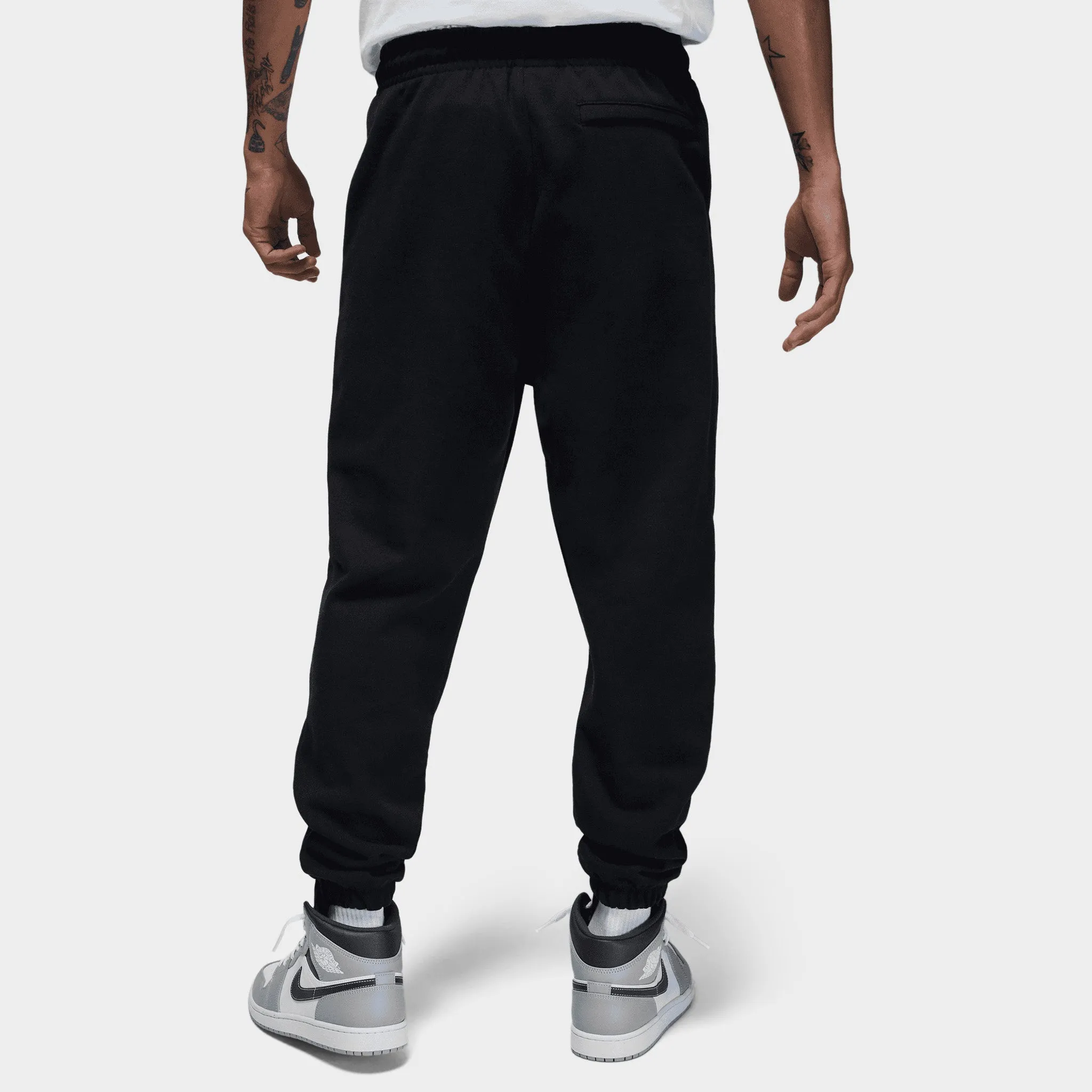 Jordan Essentials Fleece Pants Black / Sail sold by JD Sports product image thumbnail 2