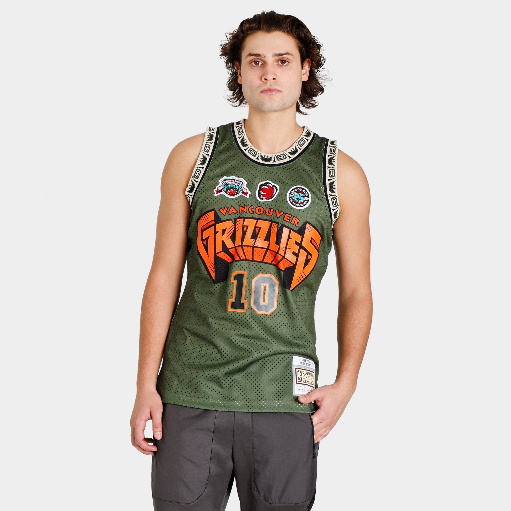 Mitchell & Ness Vancouver Grizzlies Mike Bibby Flight Swingman Jersey / Dark Green sold by JD Sports