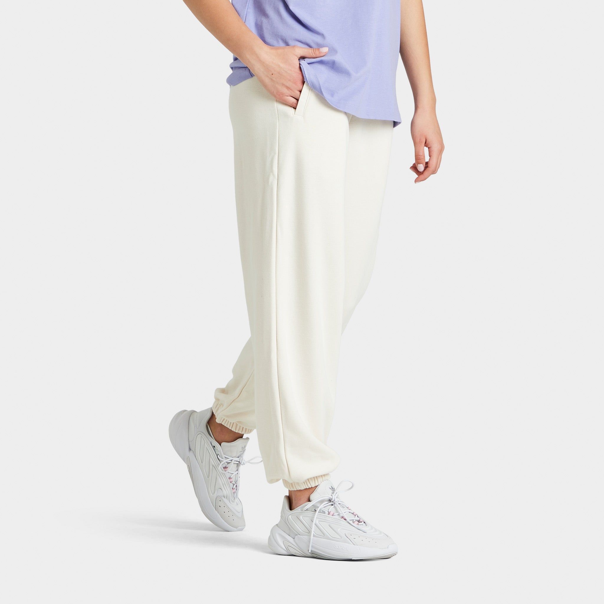adidas Originals Women's Sweatpants / Wonder White sold by JD Sports product image thumbnail 5