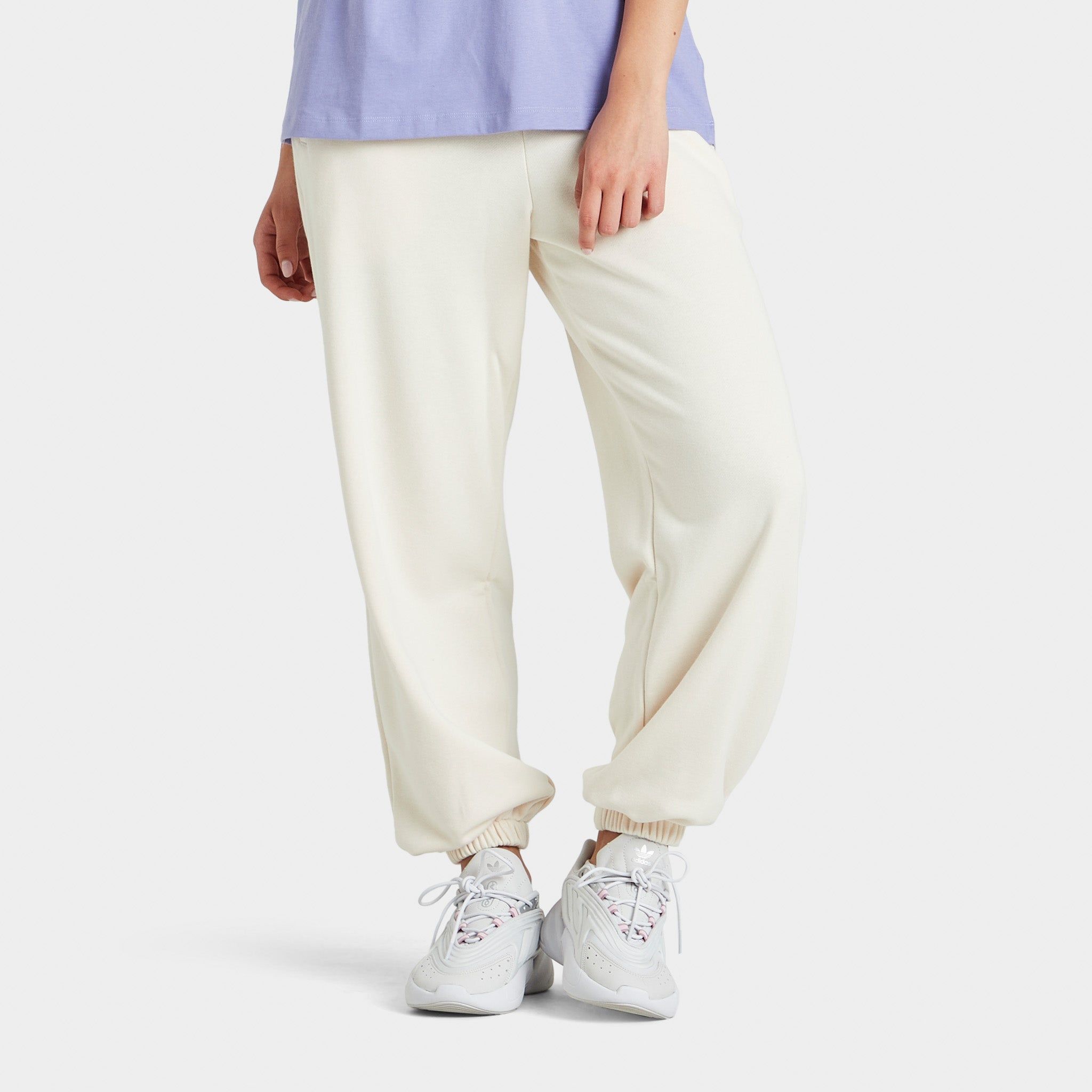 adidas Originals Women's Sweatpants / Wonder White sold by JD Sports