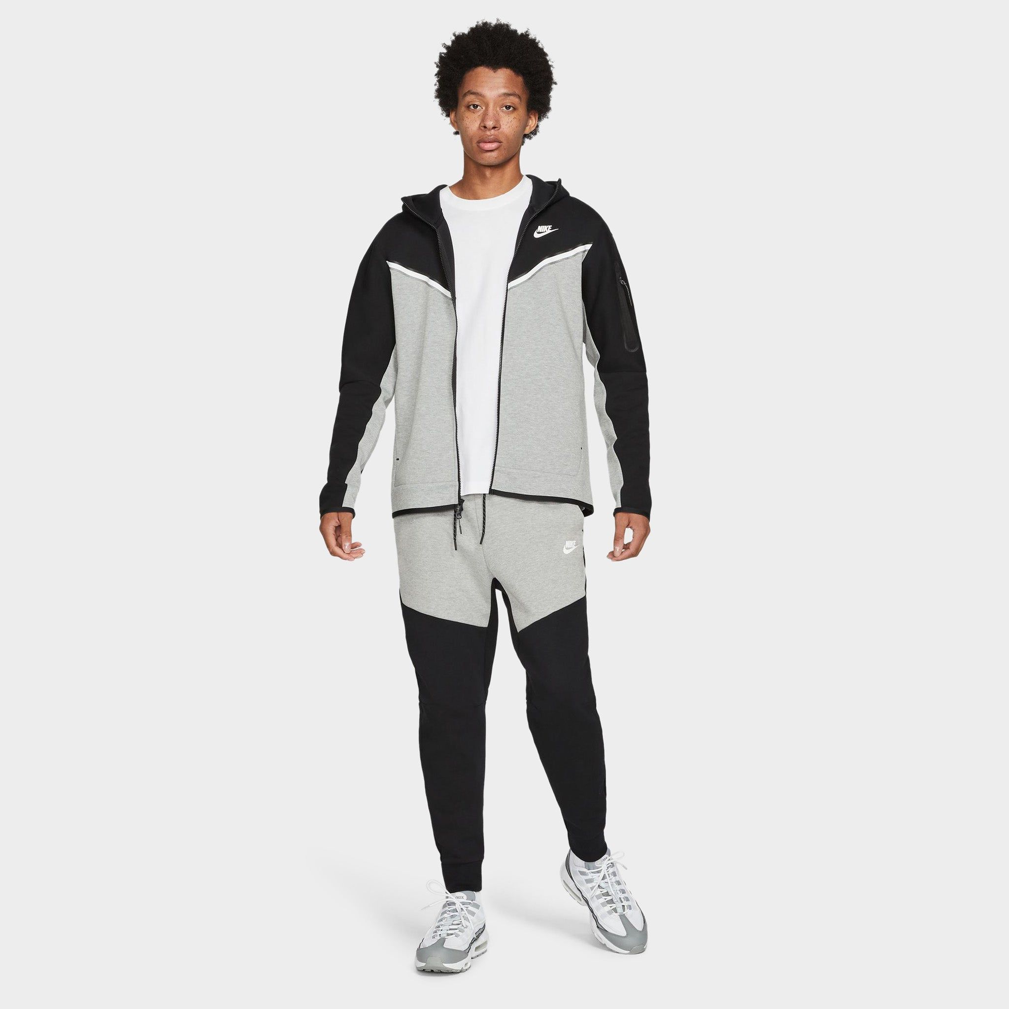 Nike Sportswear Tech Fleece Full Zip Hoodie Black / Dark Grey Heather - White sold by JD Sports product image thumbnail 5