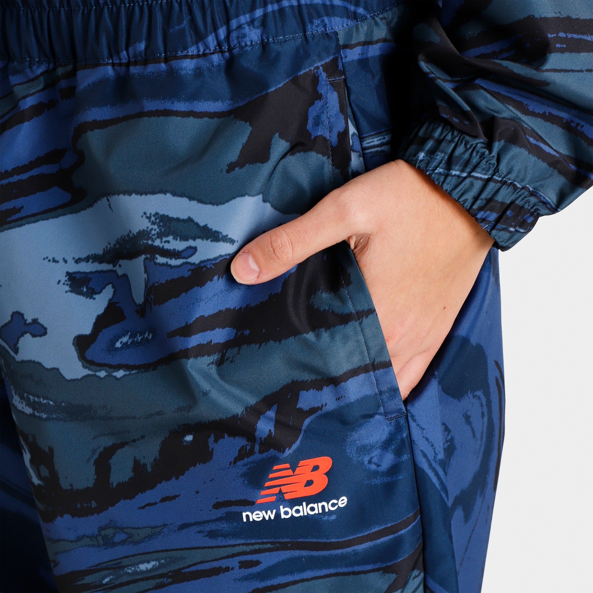 New Balance Women’s Essentials New Wave Pants / Pigment Print sold by JD Sports product image thumbnail 5