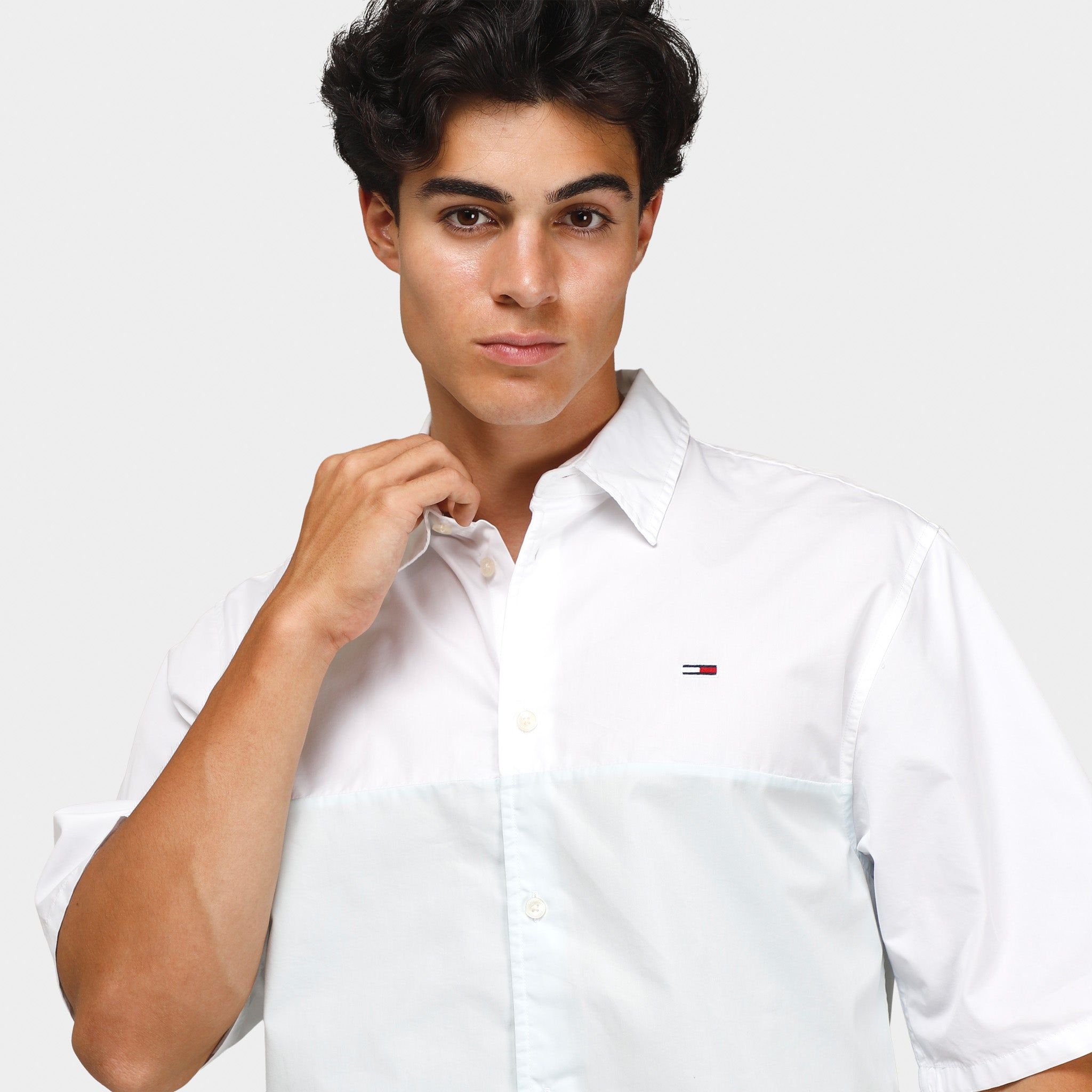 Tommy Jeans Colourblock Shirt White / Multi sold by JD Sports product image thumbnail 3