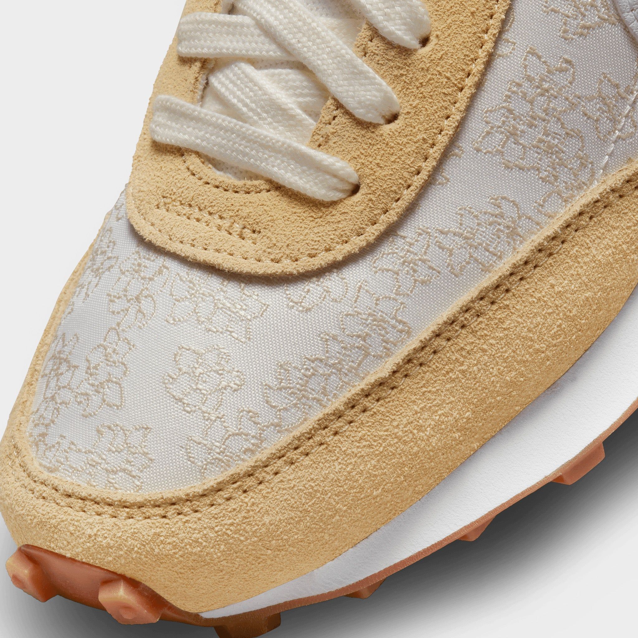 Nike Women's Daybreak SE Sesame / Football Grey - Multicolour sold by JD Sports product image thumbnail 4